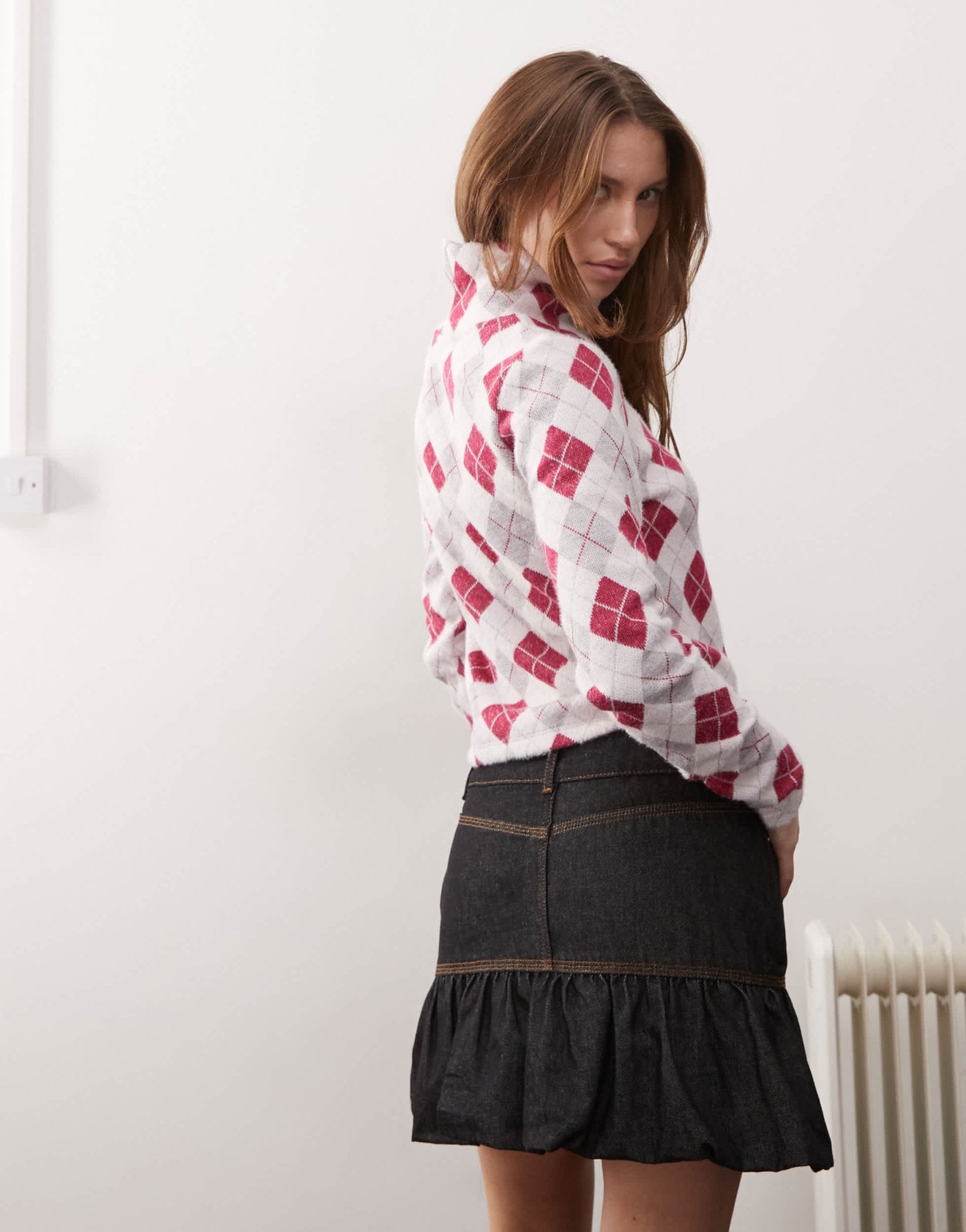 COLLUSION fitted roll neck top in pink retro argyle - ASOS Sample Sale EU Store