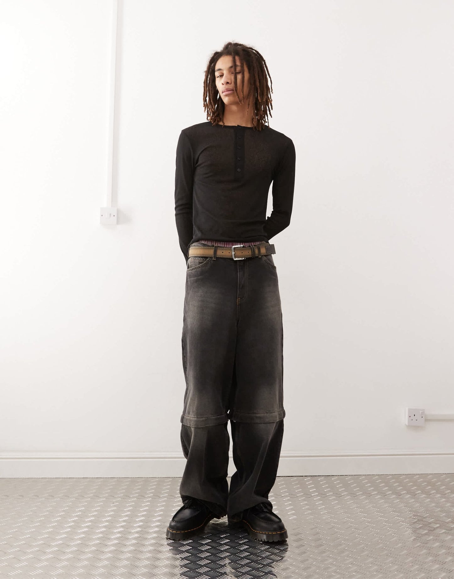 COLLUSION long sleeve henley top in tissue mesh black - ASOS Sample Sale EU Store