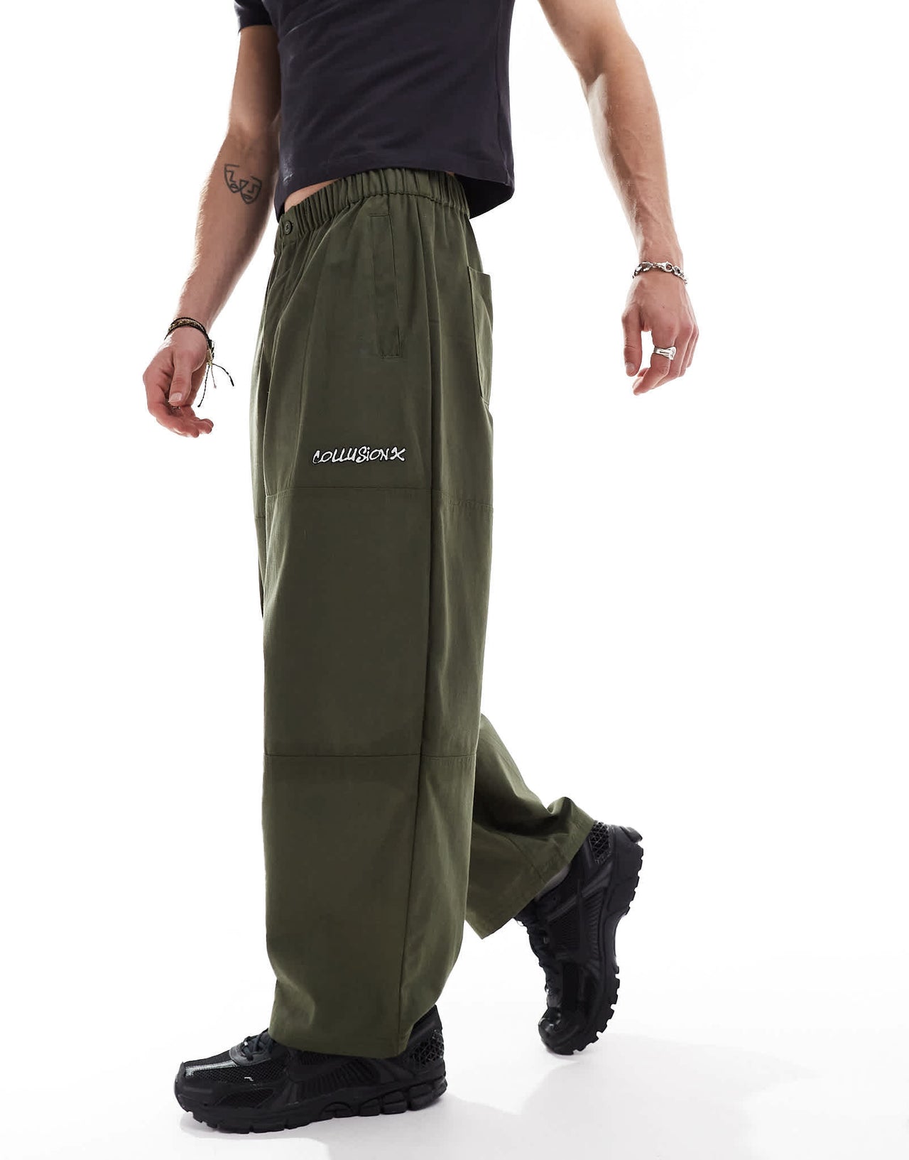 COLLUSION relaxed skate pant in khaki - ASOS Sample Sale EU Store