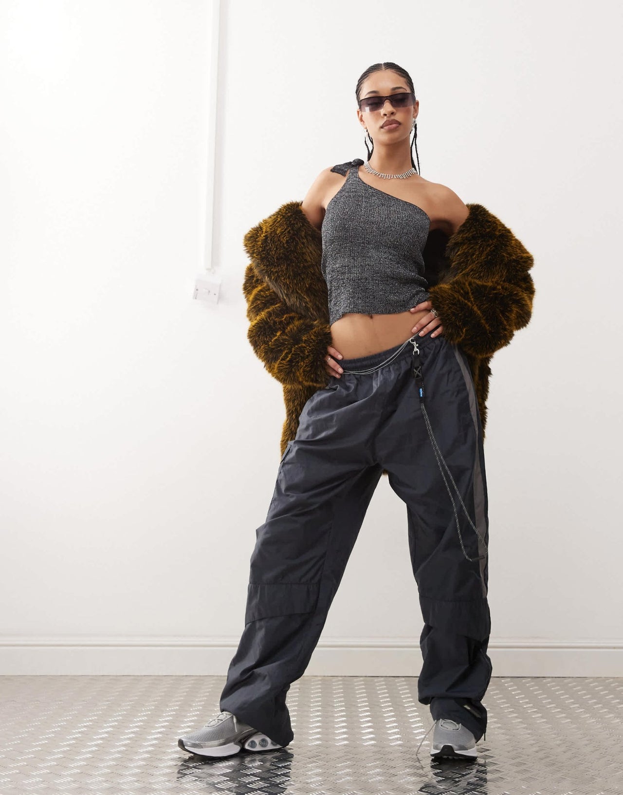 COLLUSION shimmer knitted one shoulder top in black - BLACK - ASOS Sample Sale EU Store