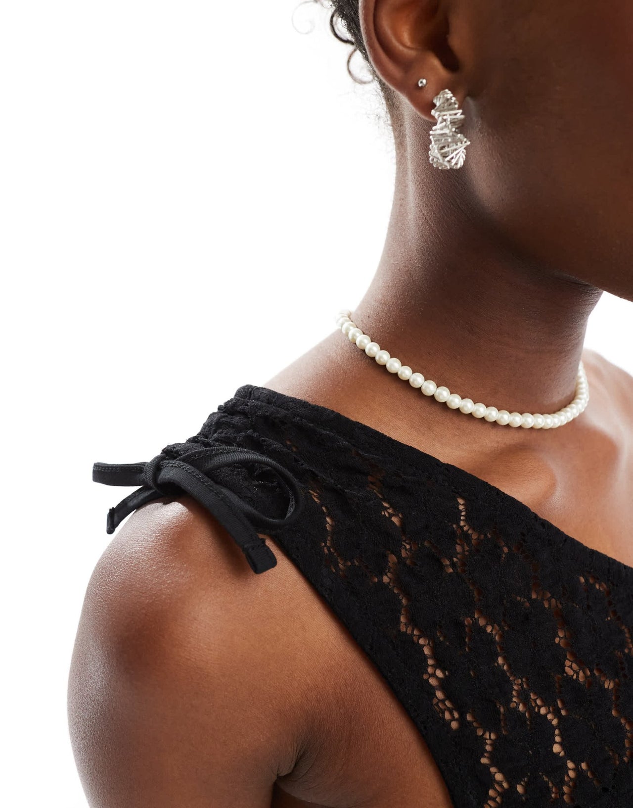 COLLUSION shoulder top with tie detail in black lace - ASOS Sample Sale EU Store