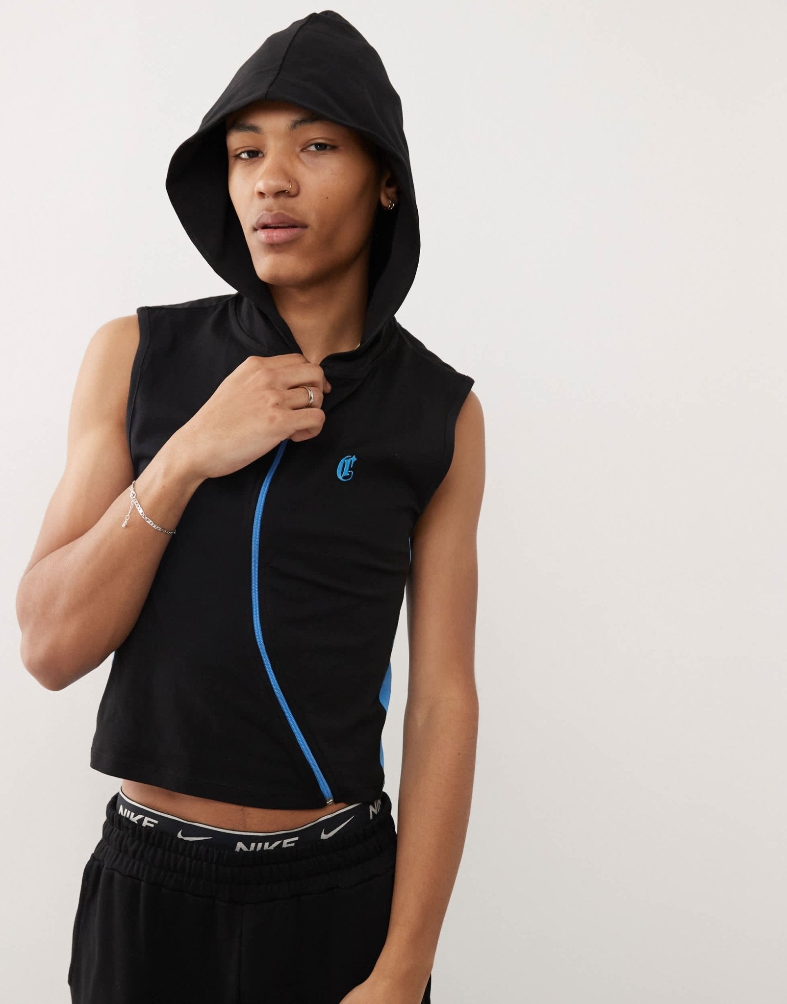 COLLUSION sleeveless jersey vest with hood and curved zip in navy - ASOS Sample Sale EU Store