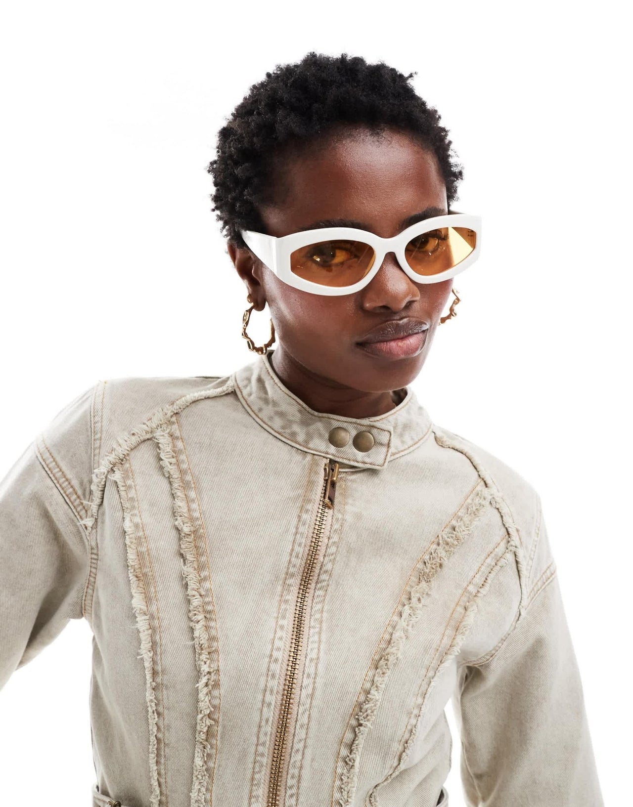 COLLUSION sunglasses with white frame and yellow lens - ASOS Sample Sale EU Store