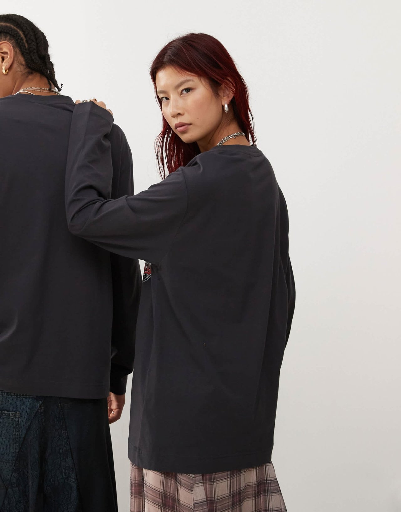 COLLUSION Unisex Licensed Bone Thugs n Harmony long sleeve graphic t-shirt in washed black - ASOS Sample Sale EU Store