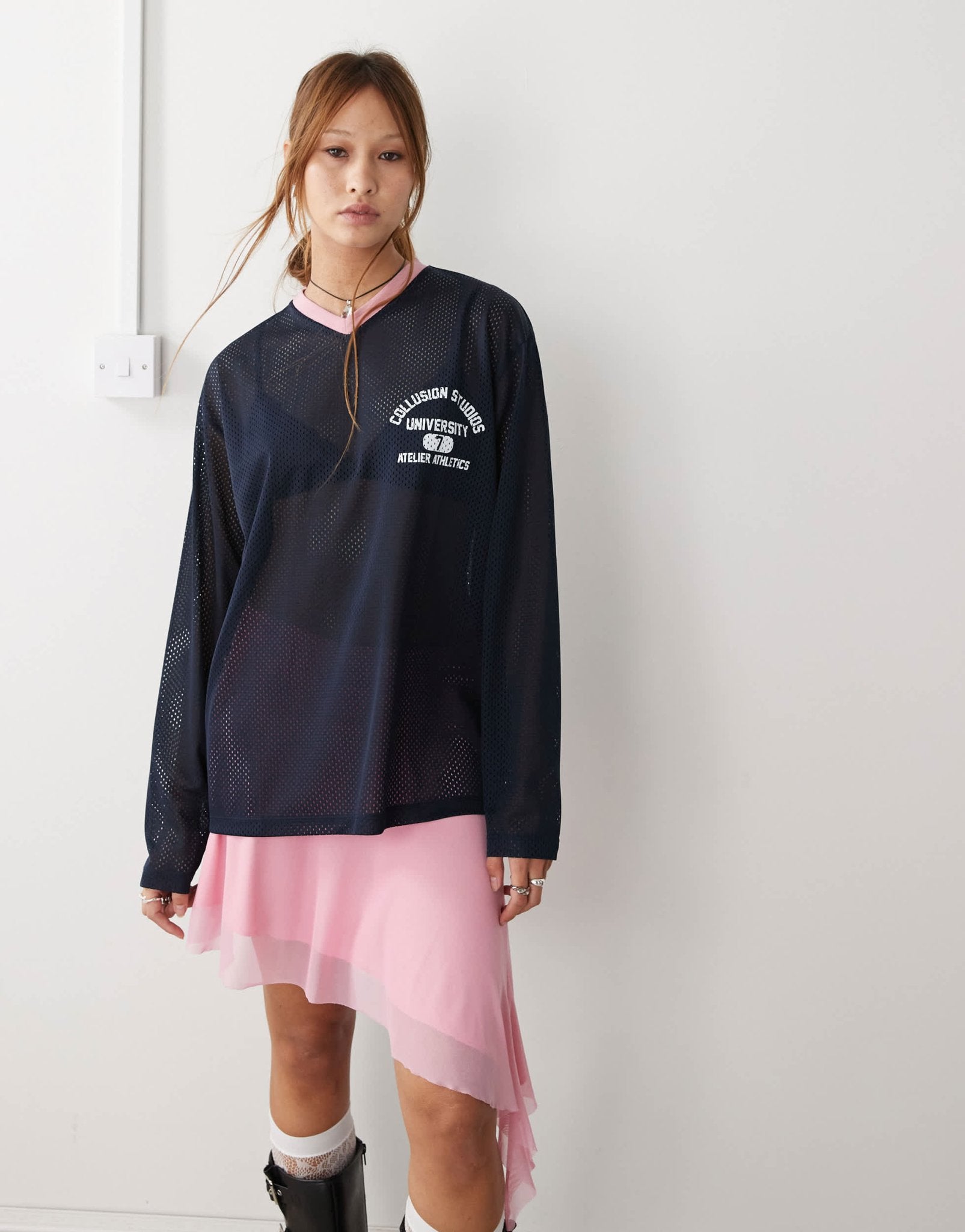 COLLUSION v neck airtex sports tee - ASOS Sample Sale EU Store