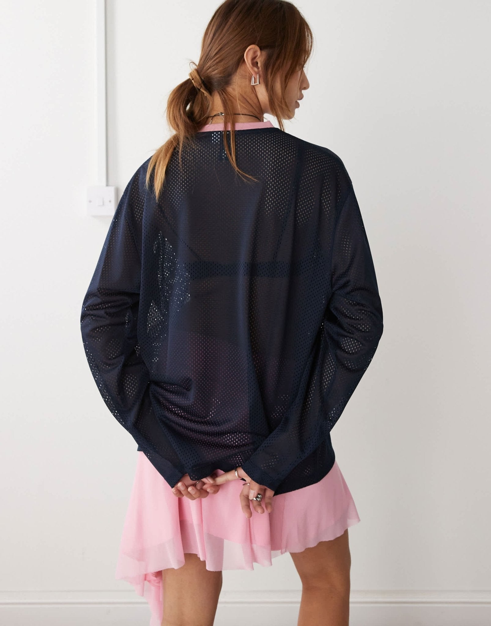 COLLUSION v neck airtex sports tee - ASOS Sample Sale EU Store