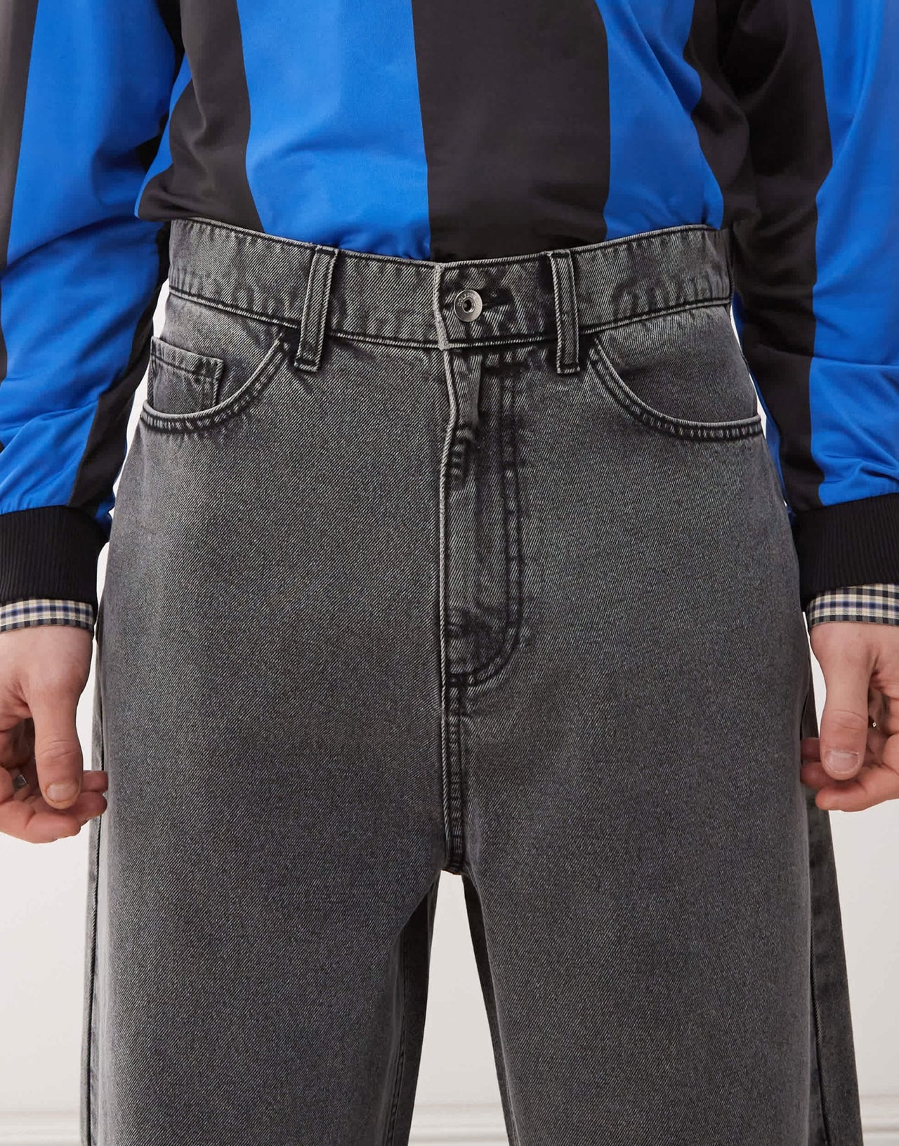 COLLUSION X001 antifit jeans in grey - ASOS Sample Sale EU Store
