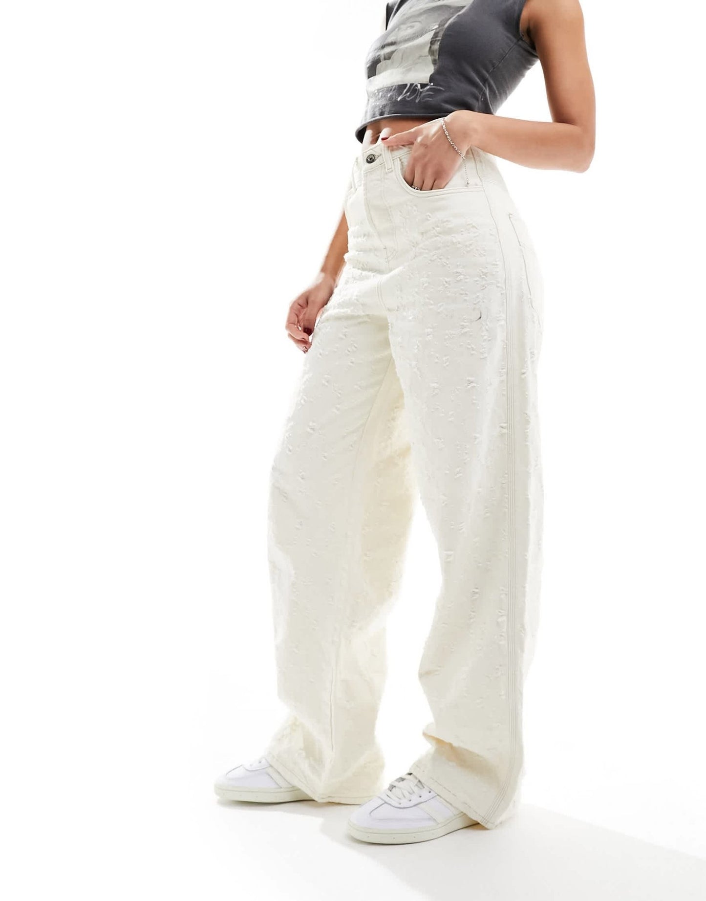 COLLUSION X015 baggy low rise jeans in off white with rips - ASOS Sample Sale EU Store