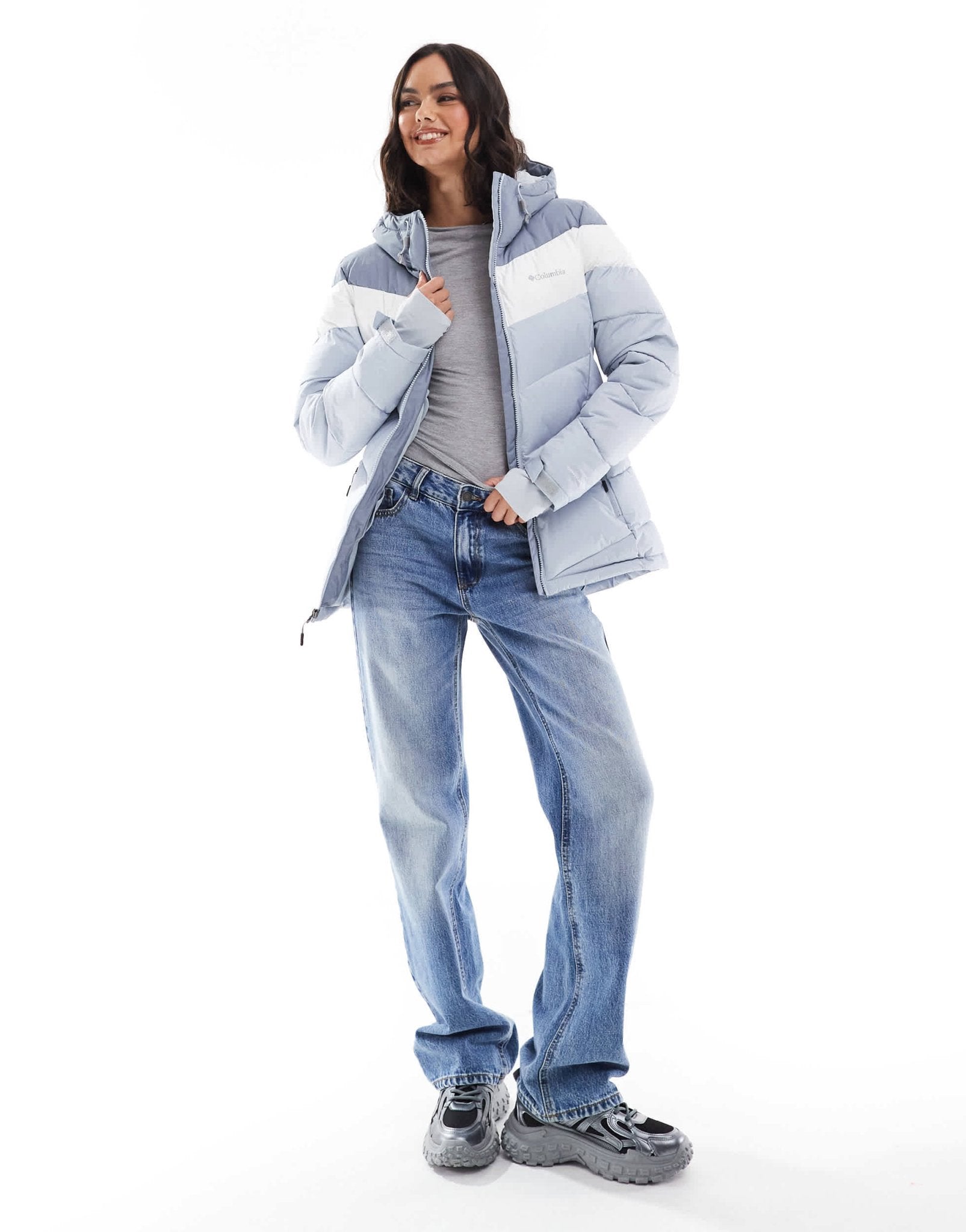 Columbia Abbott Peak II insulated ski jacket in cirrus grey and white - ASOS Sample Sale EU Store