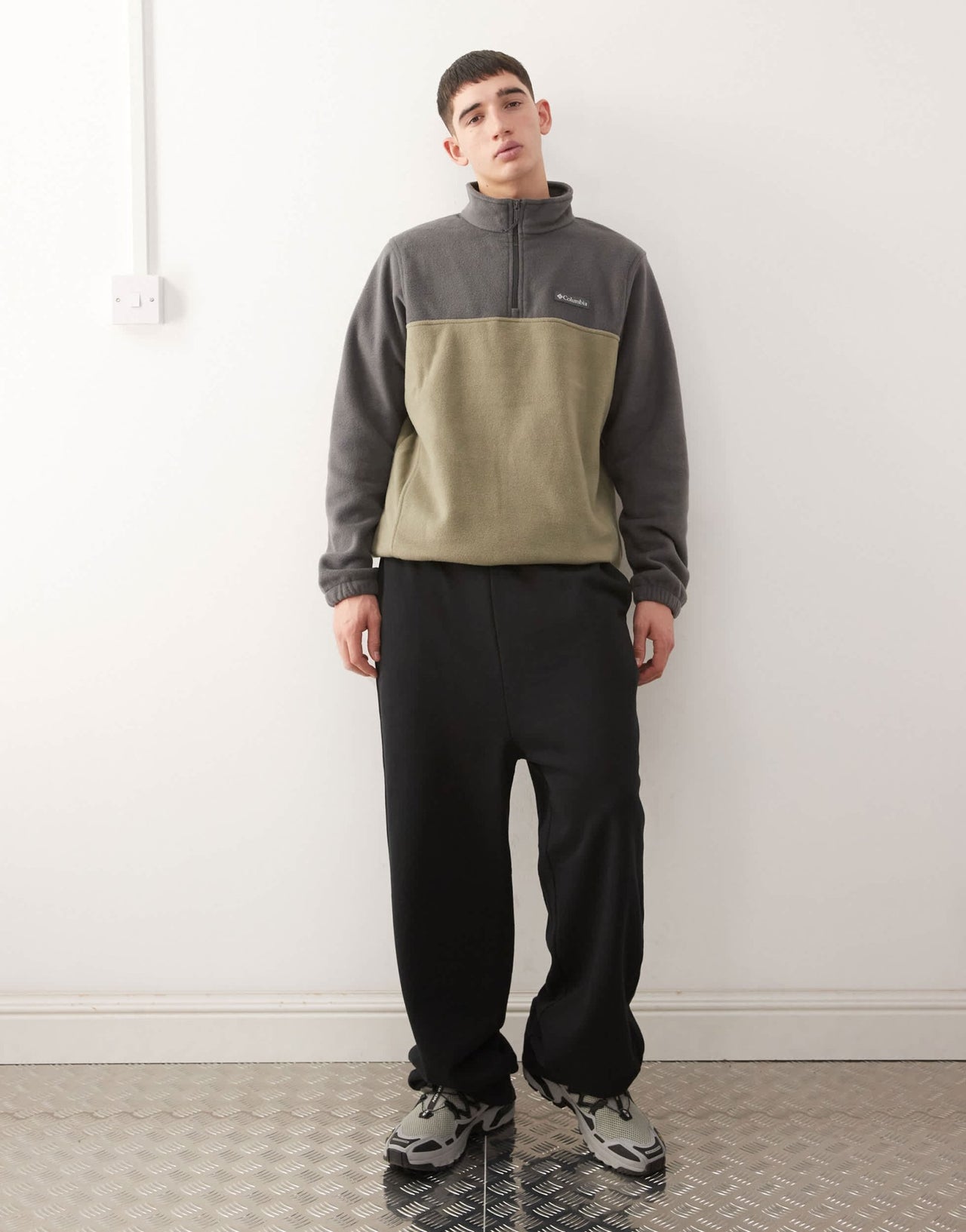 Columbia Steens Mountain half zip fleece in Grey/Khaki - ASOS Sample Sale EU Store