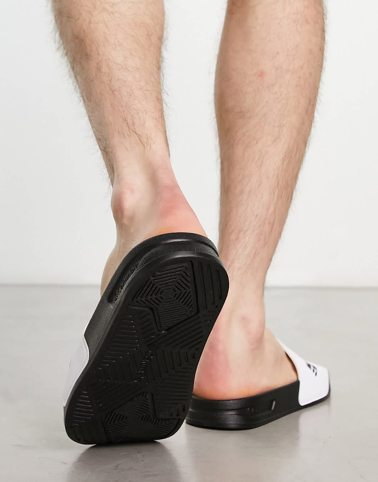 Columbia thrive revive sliders in white - ASOS Sample Sale EU Store