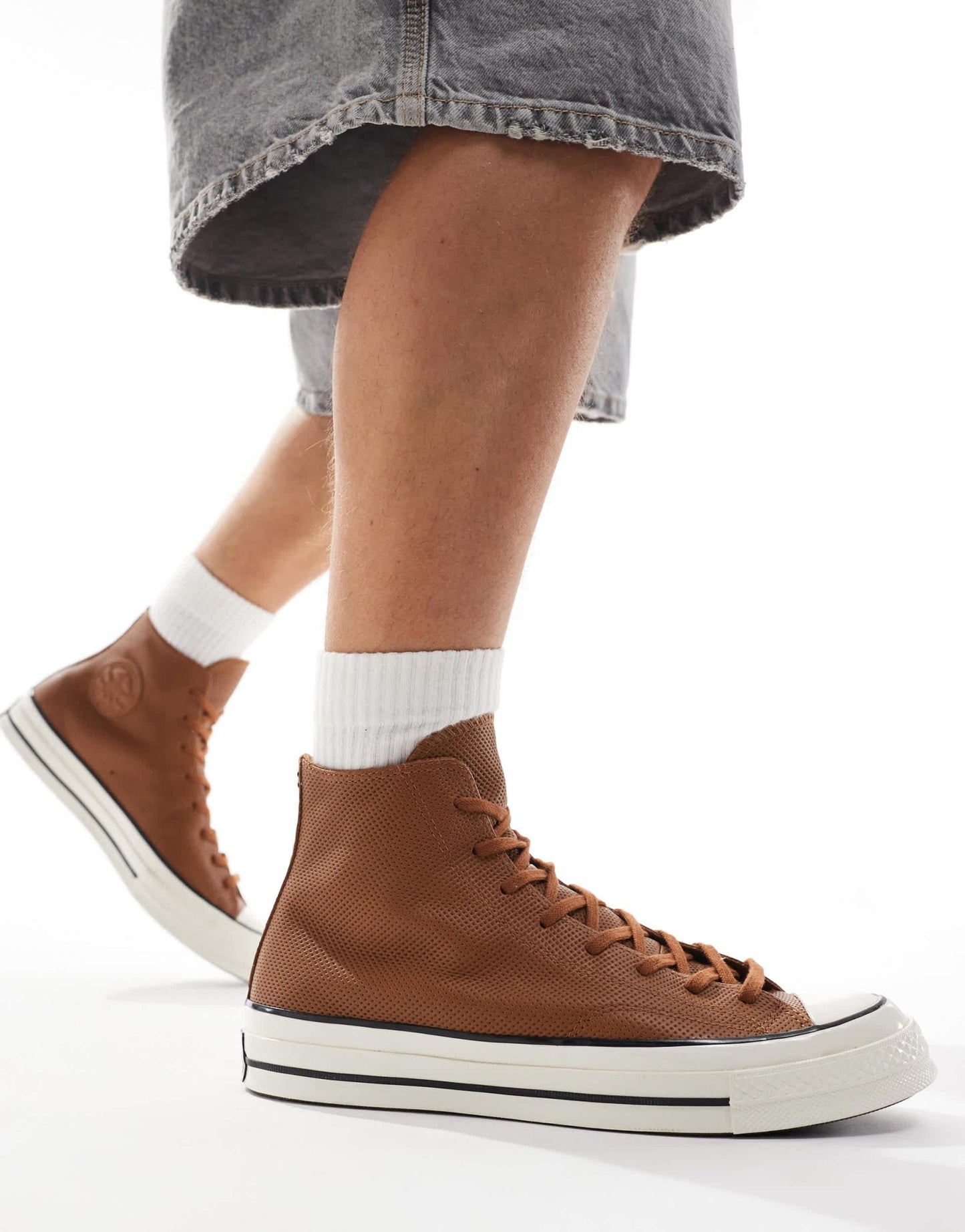 Converse Chuck 70 Hi trainers in brown - ASOS Sample Sale EU Store