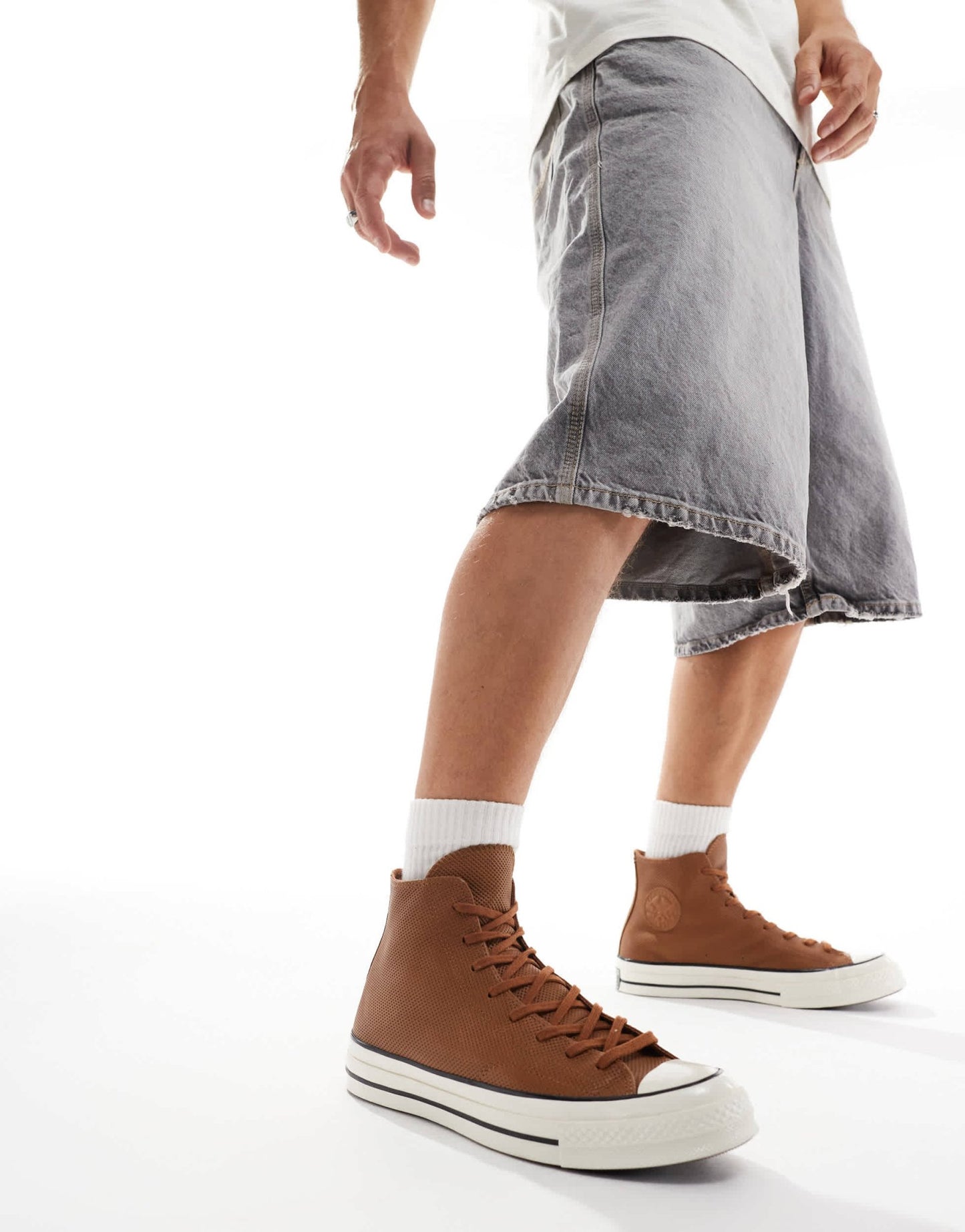 Converse Chuck 70 Hi trainers in brown - ASOS Sample Sale EU Store