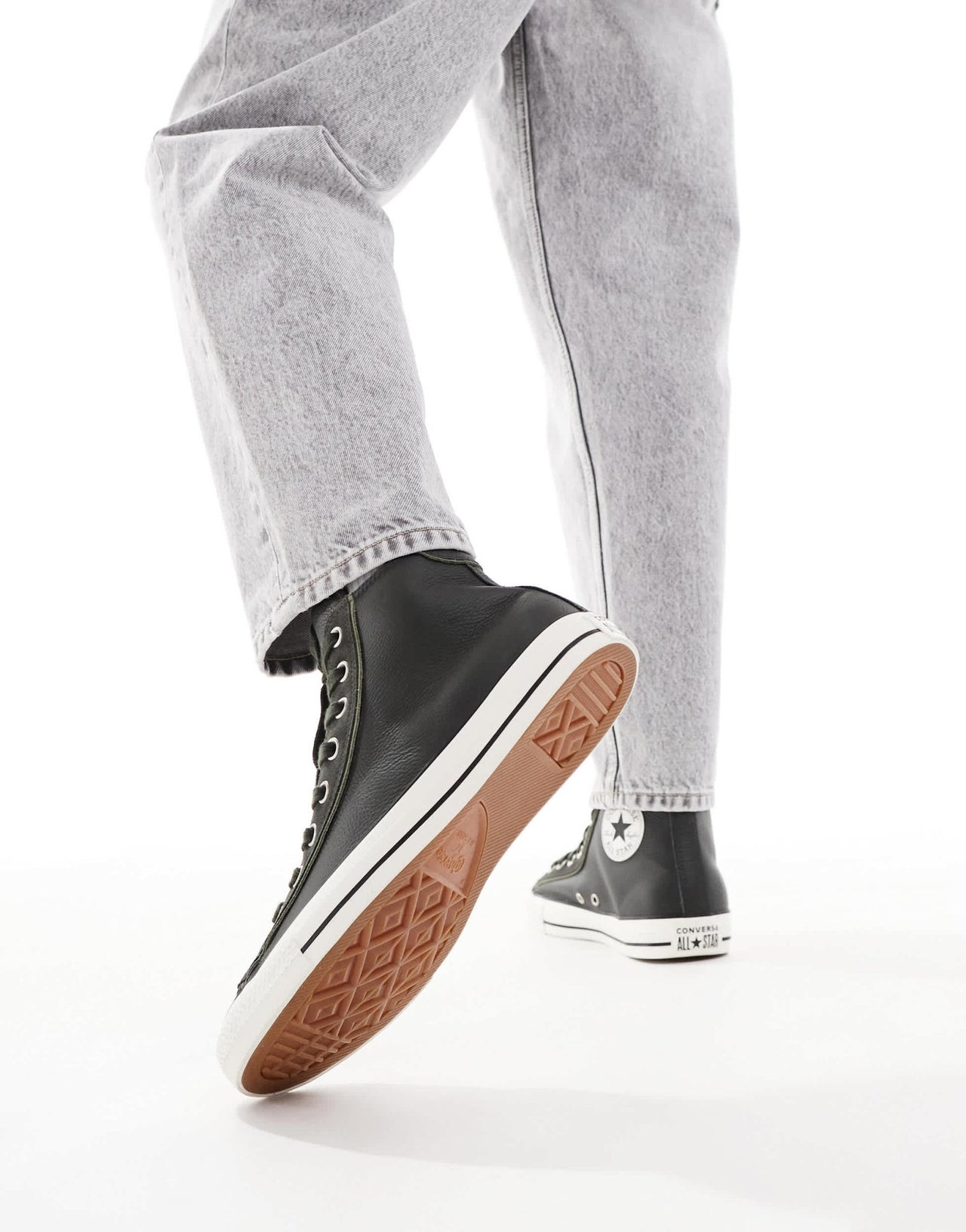 Converse Chuck Taylor All Star Hi Wide fit trainers in khaki - ASOS Sample Sale EU Store