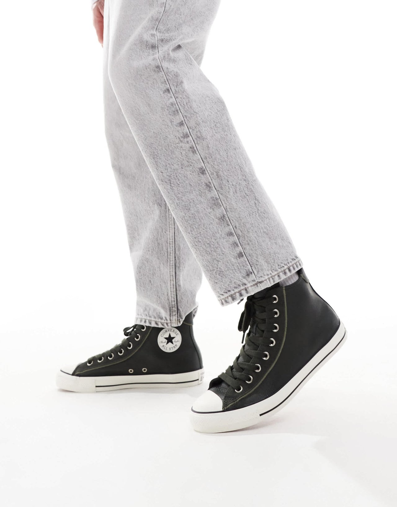 Converse Chuck Taylor All Star Hi Wide fit trainers in khaki - ASOS Sample Sale EU Store