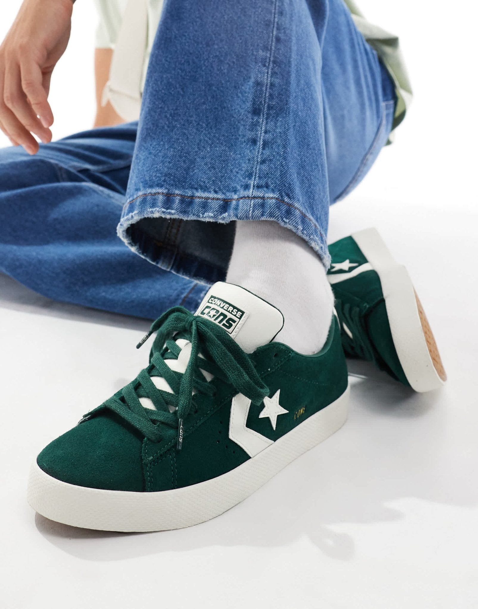 Converse PL Vulc Pro trainers in green - ASOS Sample Sale EU Store