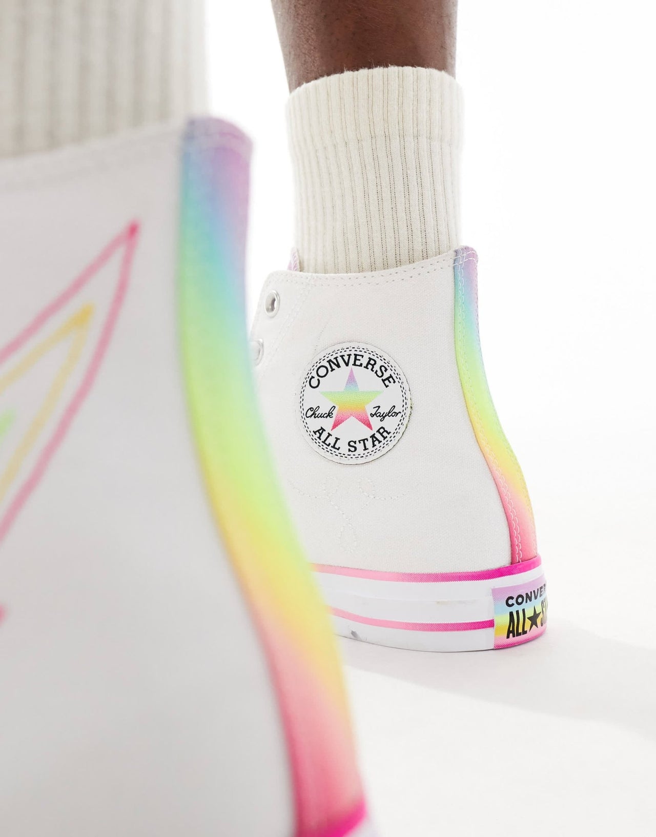 Converse Pride Chuck Taylor All Star Hi trainers in white - ASOS Sample Sale EU Store