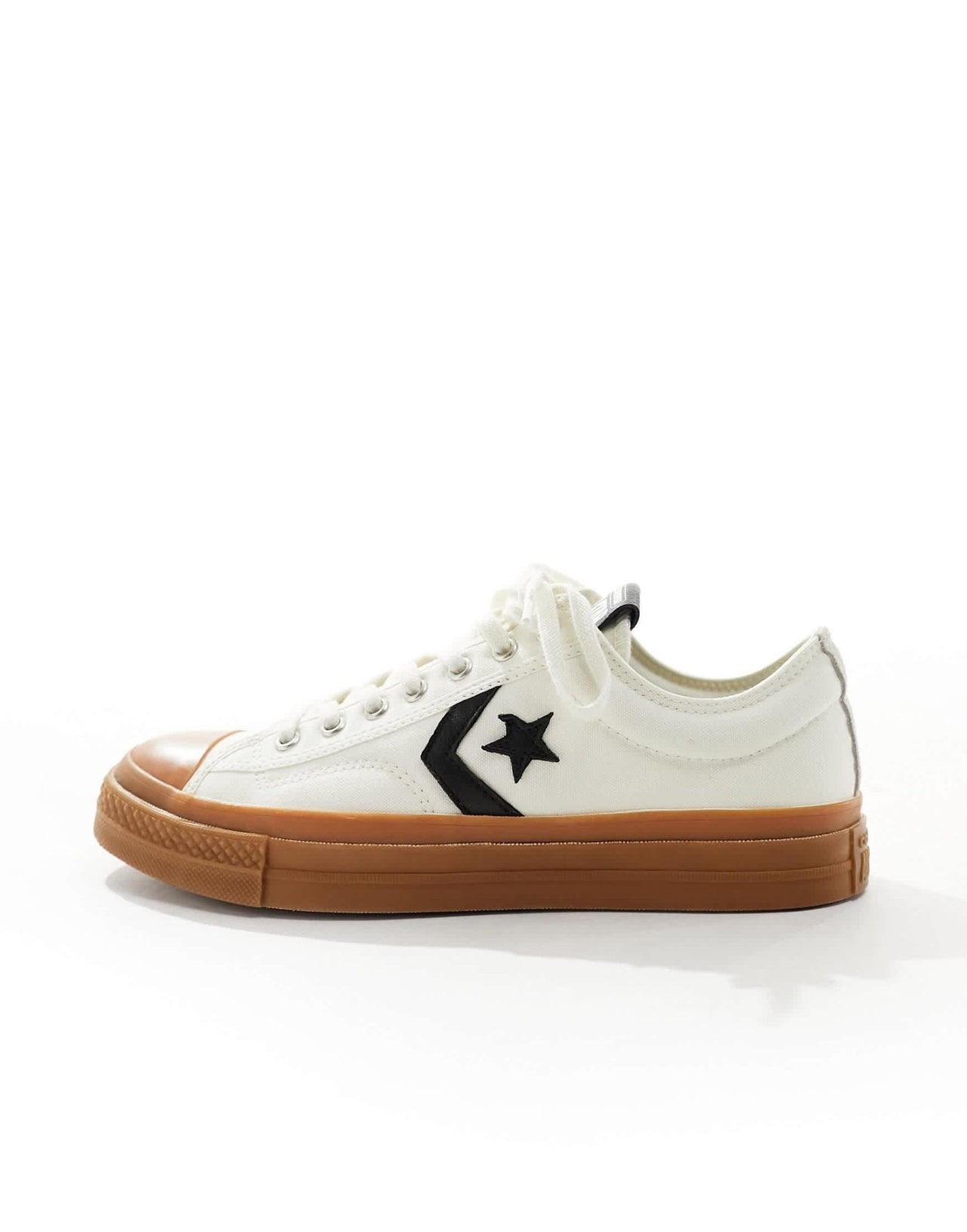 Converse Star Player 76 Ox trainers with gum sole in cream - ASOS Sample Sale EU Store