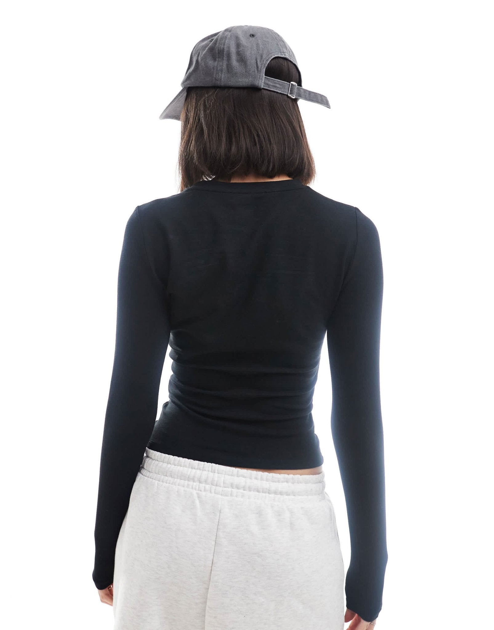 Cotton On all day crew neck long sleeve top in black - ASOS Sample Sale EU Store