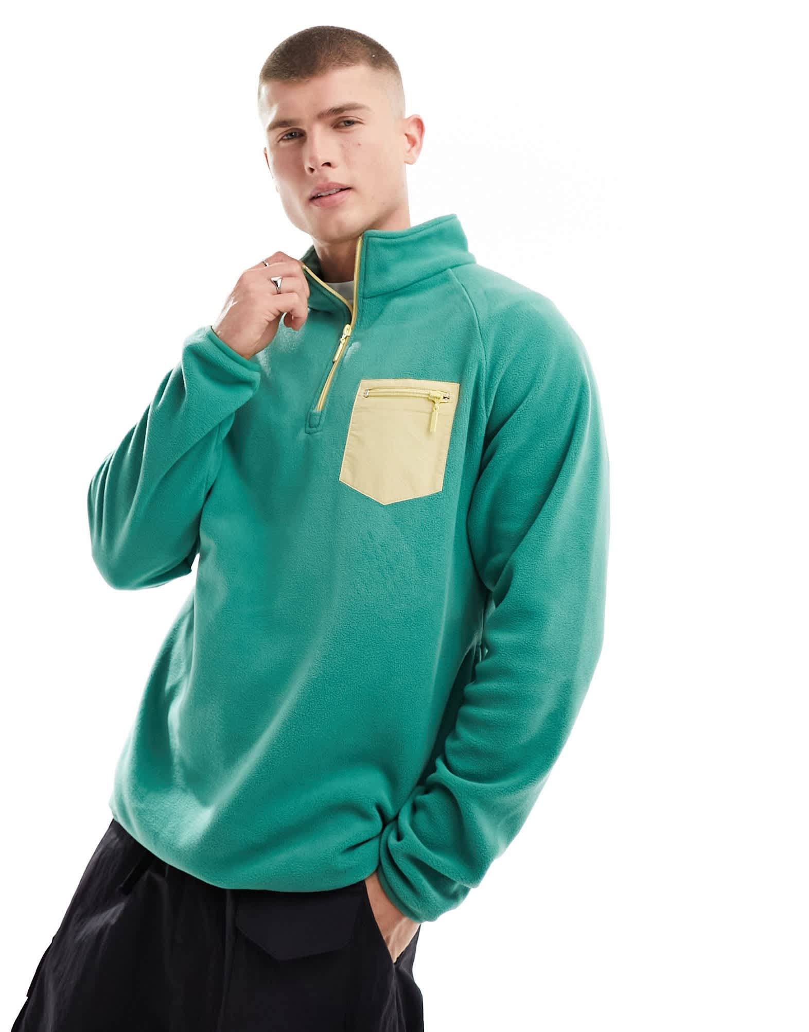Cotton On quarter zip relaxed fleece sweatshirt with contrast pocket in washed green - ASOS Sample Sale EU Store