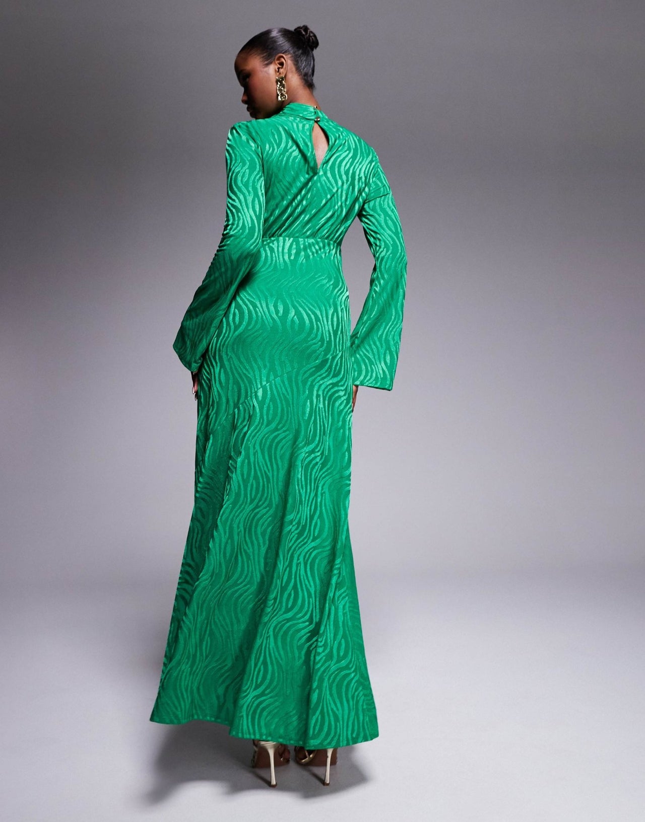 Daska high neck maxi dress in bright green - ASOS Sample Sale EU Store