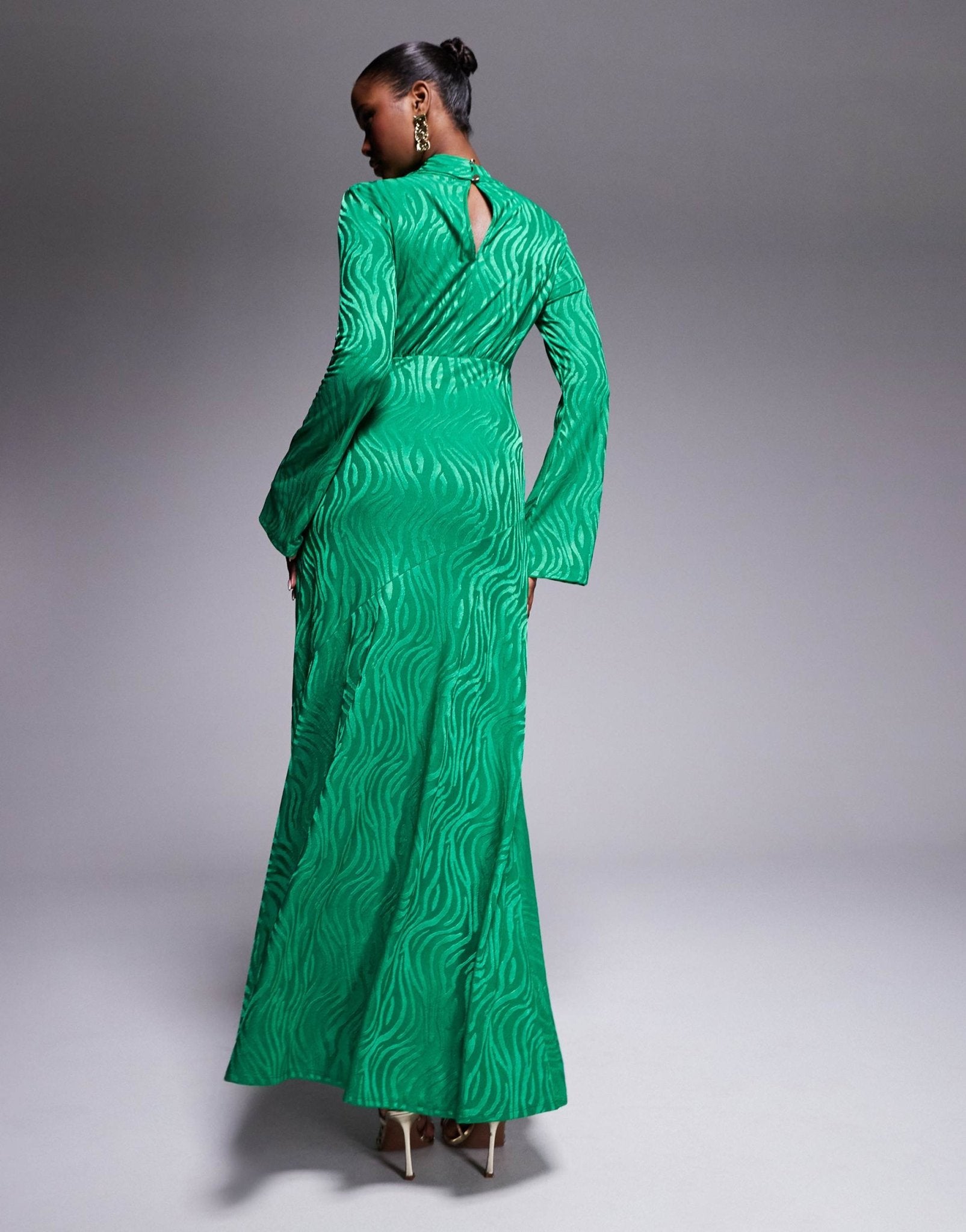 Daska high neck maxi dress in bright green - ASOS Sample Sale EU Store