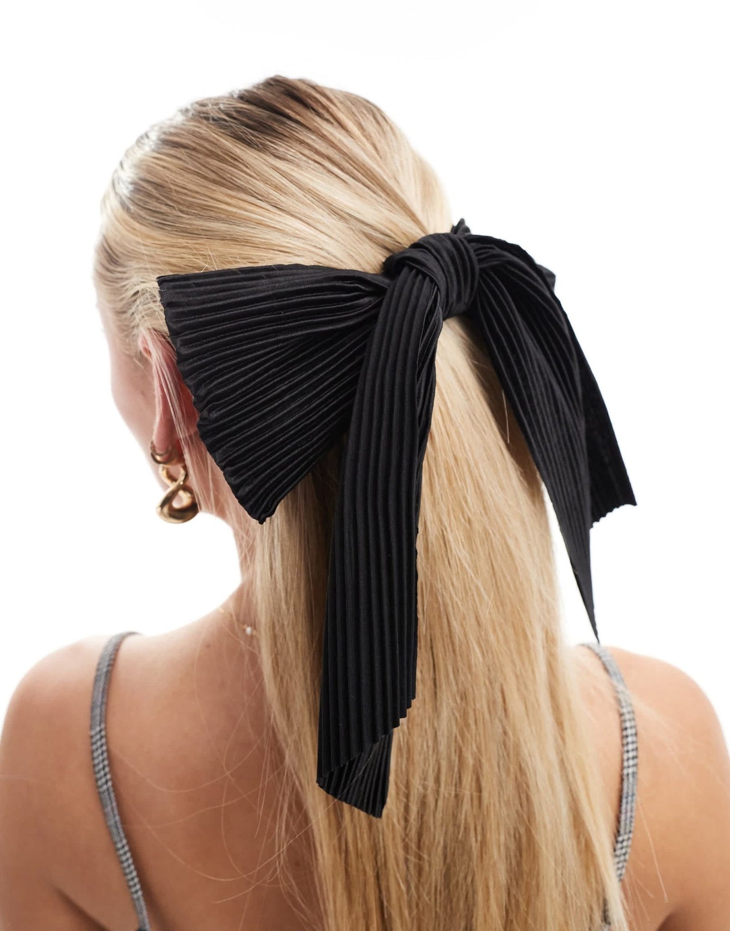 DesignB London oversized plisse hair bow in black - ASOS Sample Sale EU Store