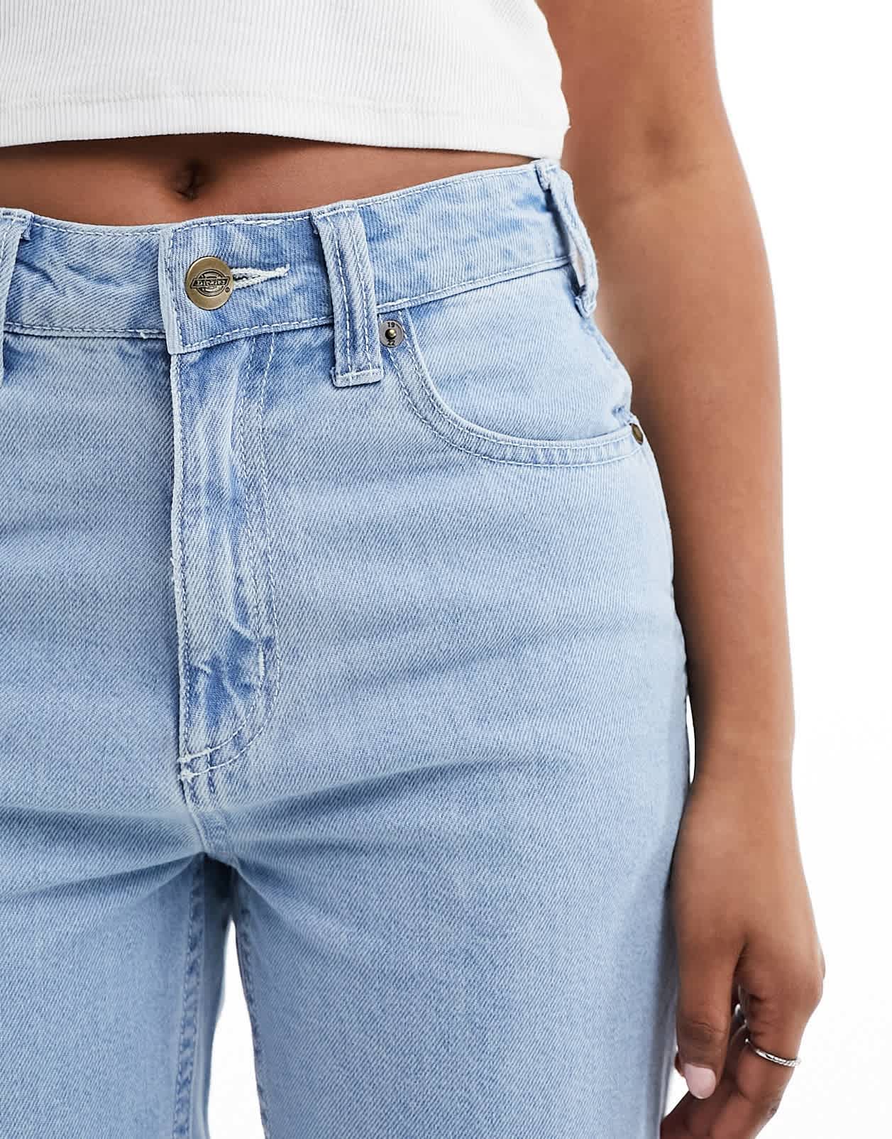 Dickies Ellendale mid rise straight fit denim mom jeans in light washed blue - ASOS Sample Sale EU Store