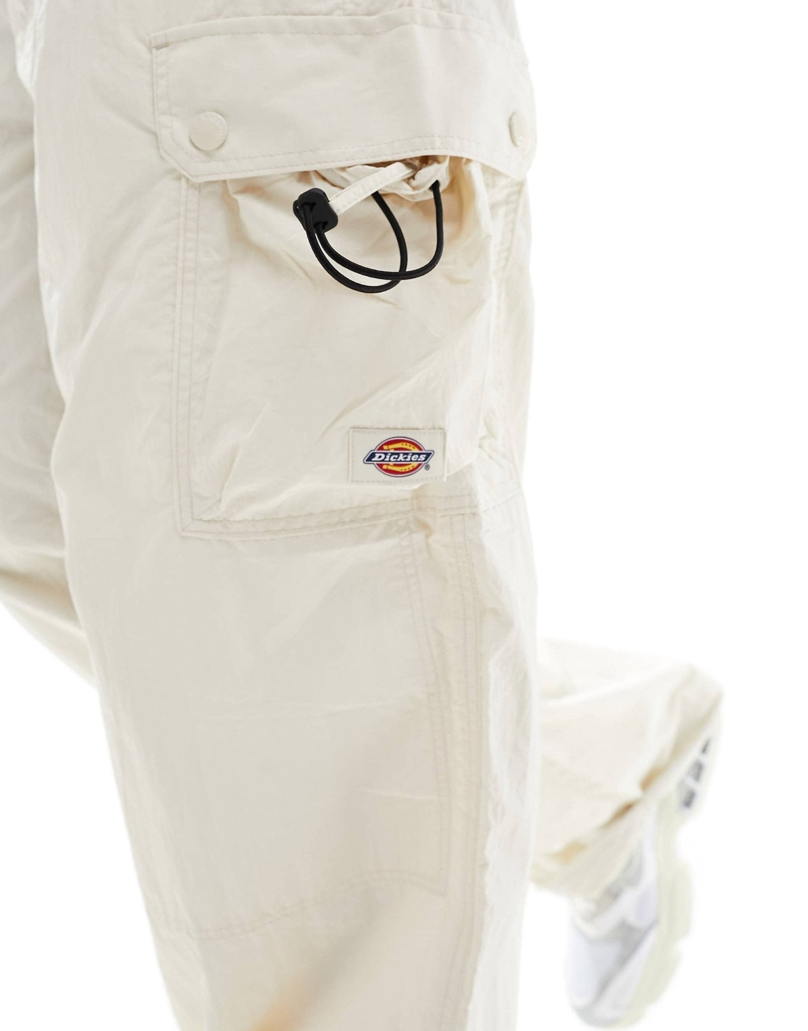 Dickies jackson nylon cargo trousers in cream - ASOS Sample Sale EU Store