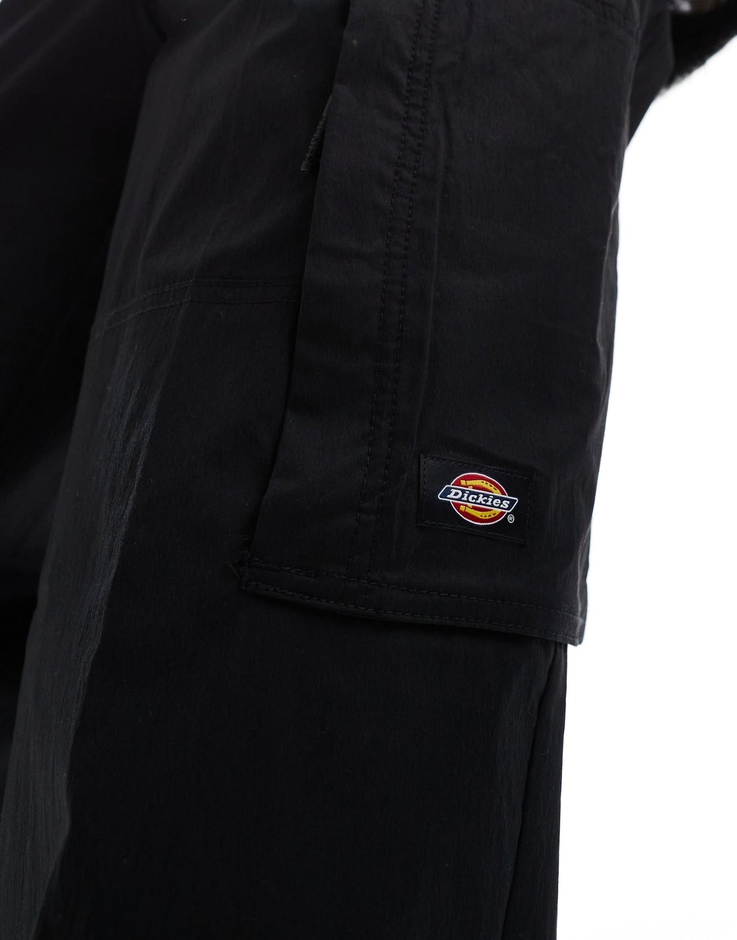 Dickies seasonal utility cargo trousers in black - ASOS Sample Sale EU Store