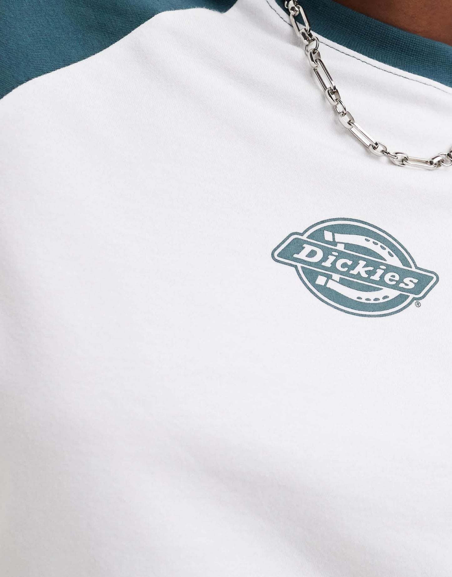 Dickies sodaville short sleeve cropped t-shirt in dark green and white - exclusive to asos - ASOS Sample Sale EU Store