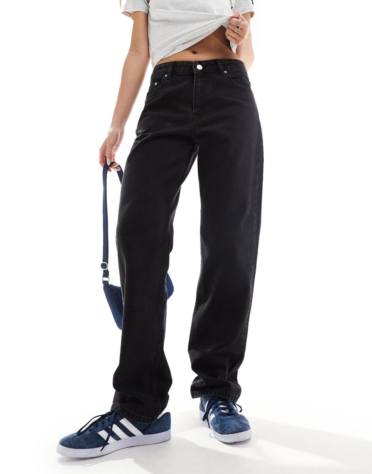 Dr Denim Arch regular fit mid waist straight leg jeans in black used wash - ASOS Sample Sale EU Store
