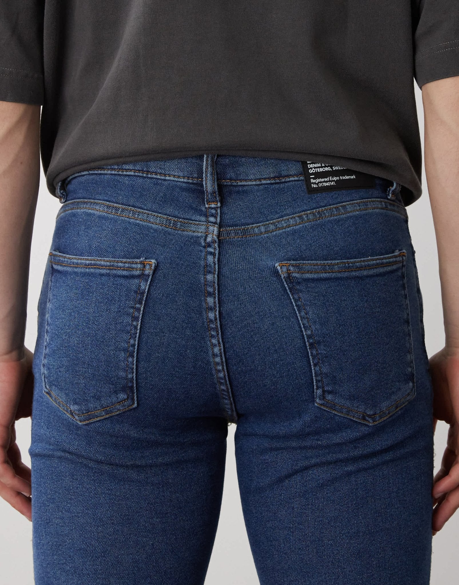 Dr Denim Snap mid waist slim skinny fit jeans in cape dark plain wash - ASOS Sample Sale EU Store