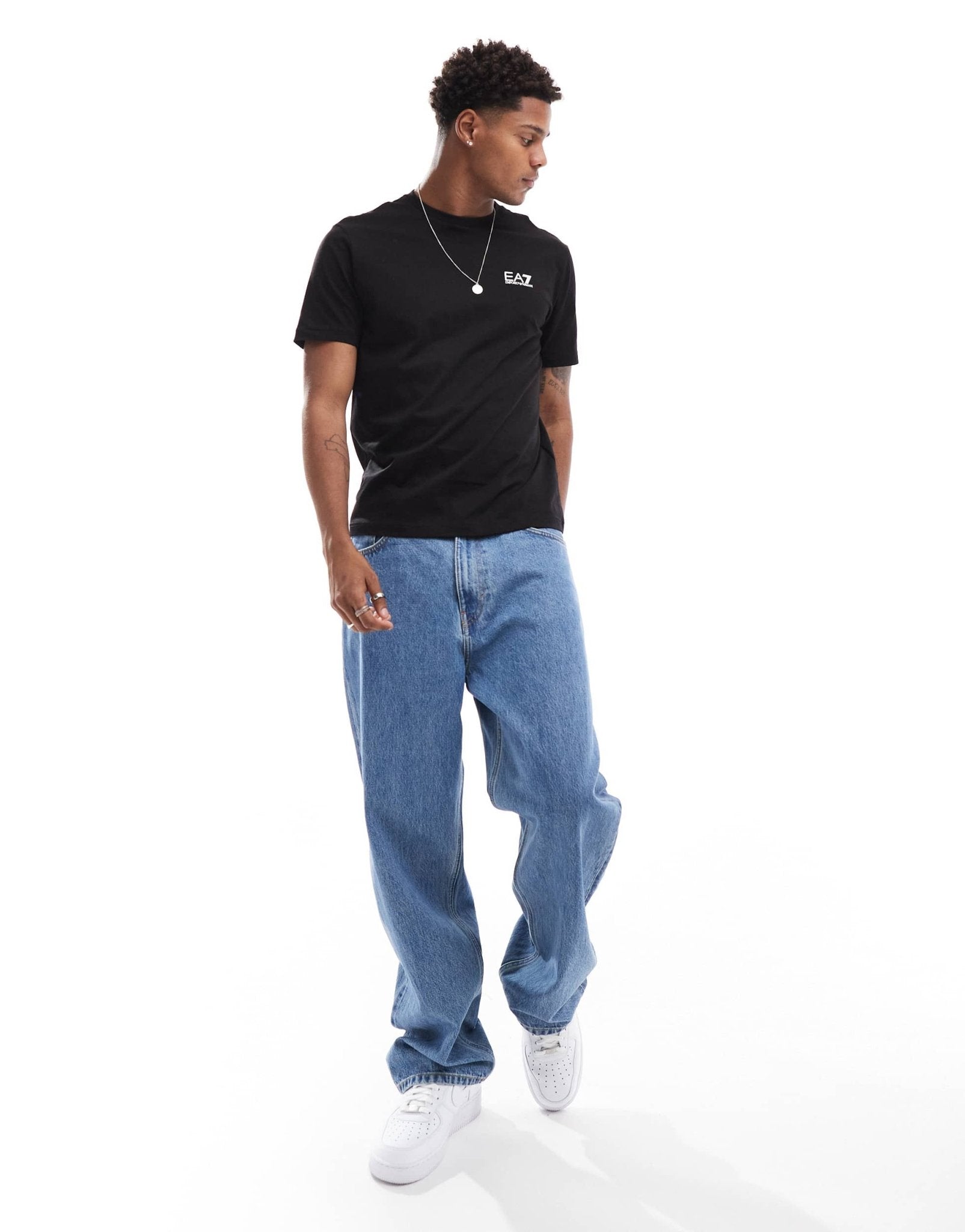 EA7 t-shirt with chest logo in black - ASOS Sample Sale EU Store