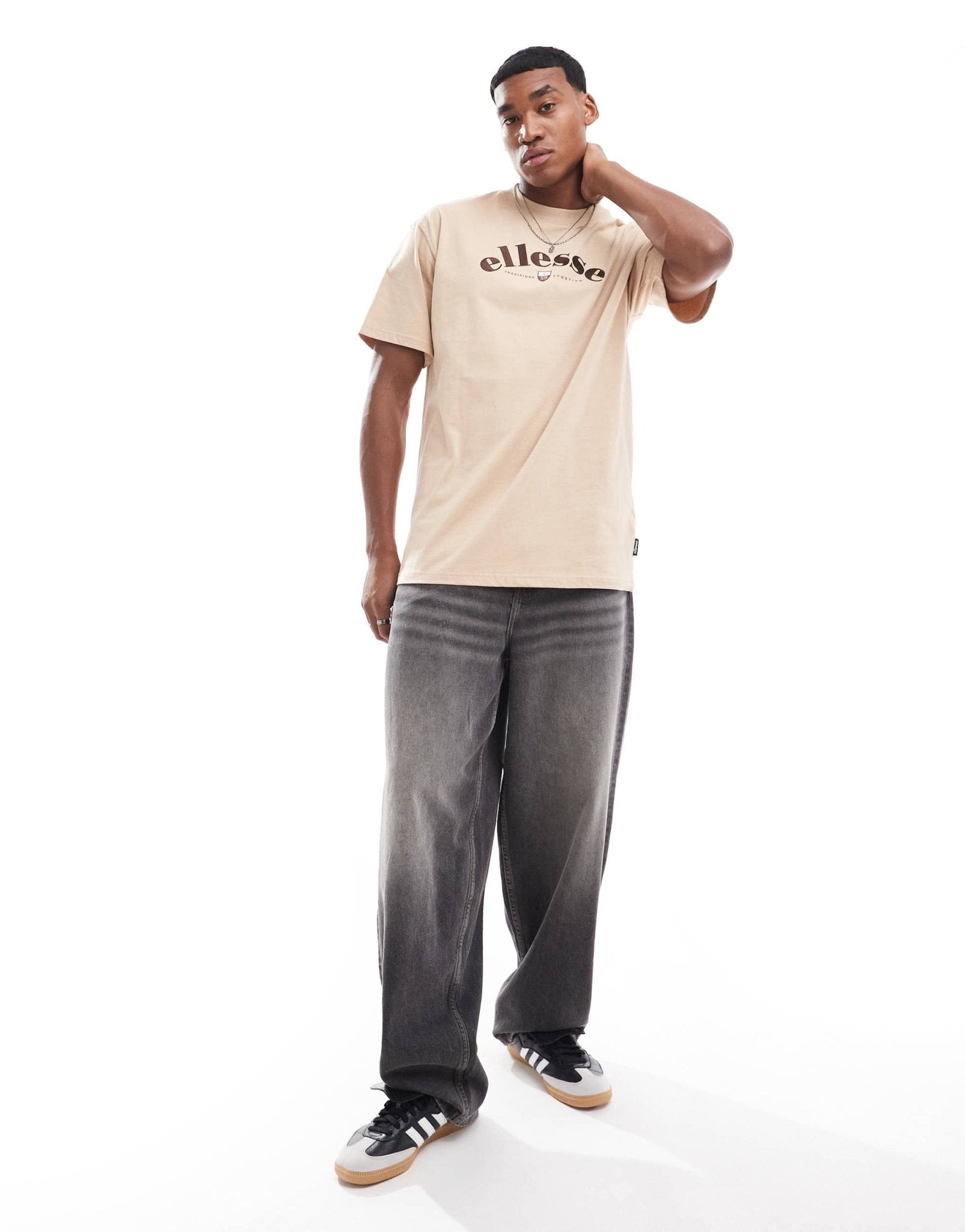 Ellesse Franks chest logo t-shirt in beige - ASOS Sample Sale EU Store