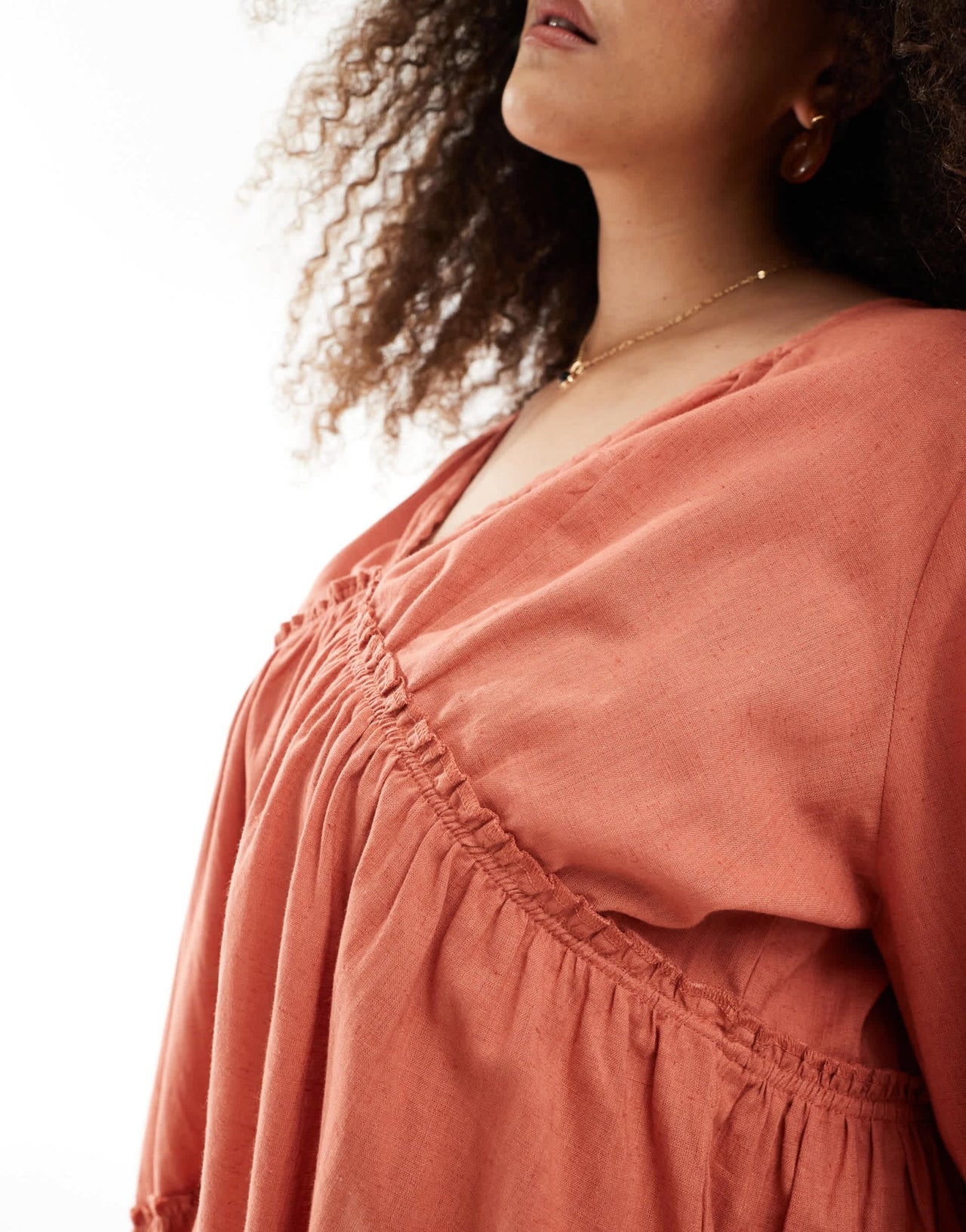 Esmee Curve Exclusive tiered long sleeve mini beach dress in rust - ASOS Sample Sale EU Store