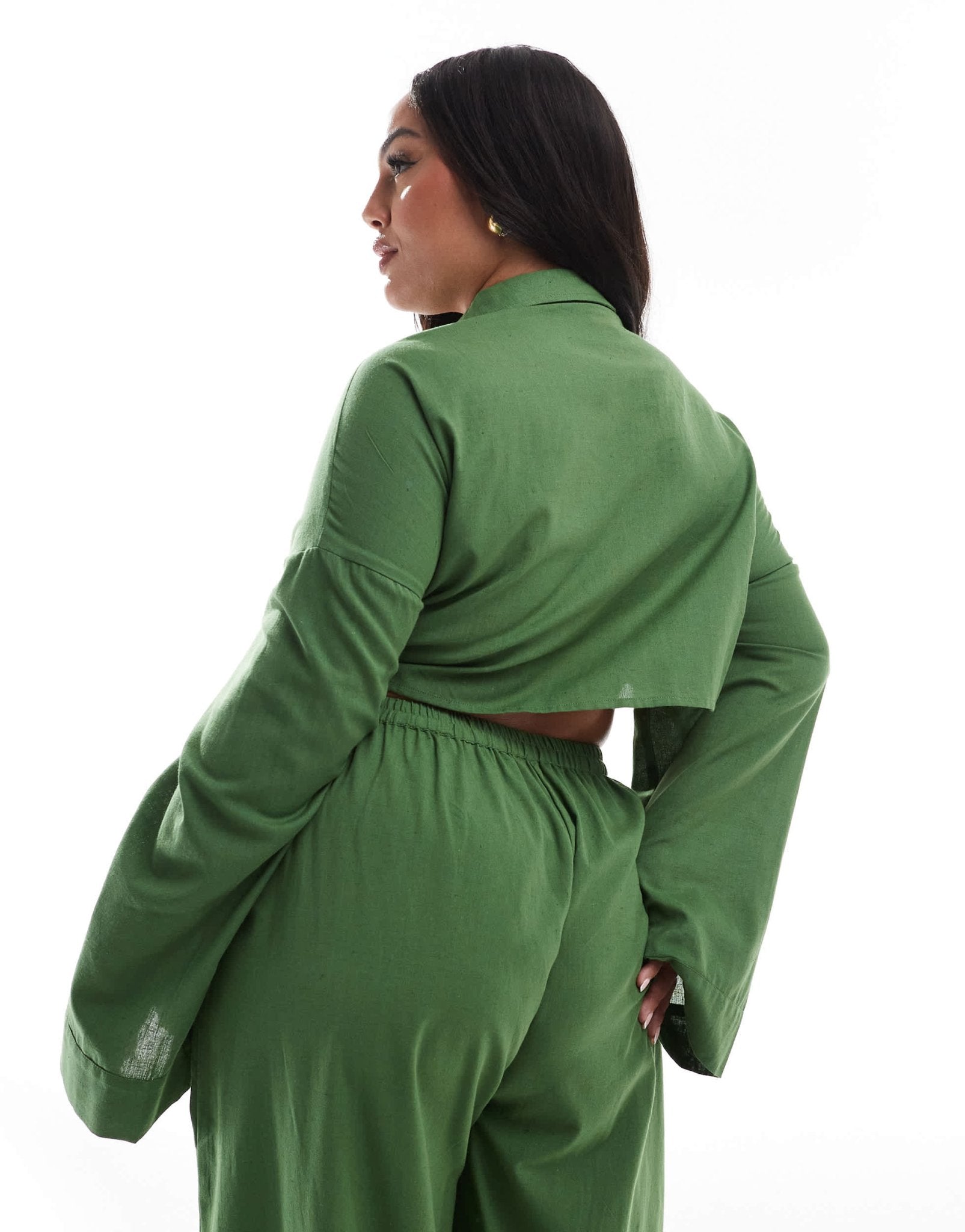 Esmee Curve Exclusiveloose tie front beach shirt co - ord in olive - ASOS Sample Sale EU Store
