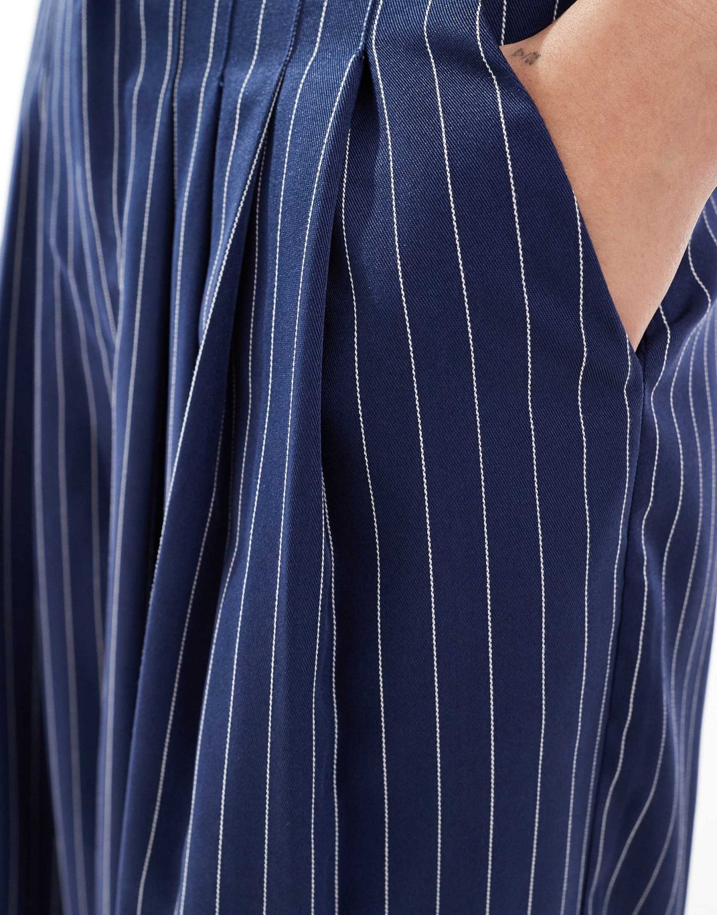 Extro & Vert highwaisted pleated palazzo trousers in blue pinstripe co - ord - ASOS Sample Sale EU Store