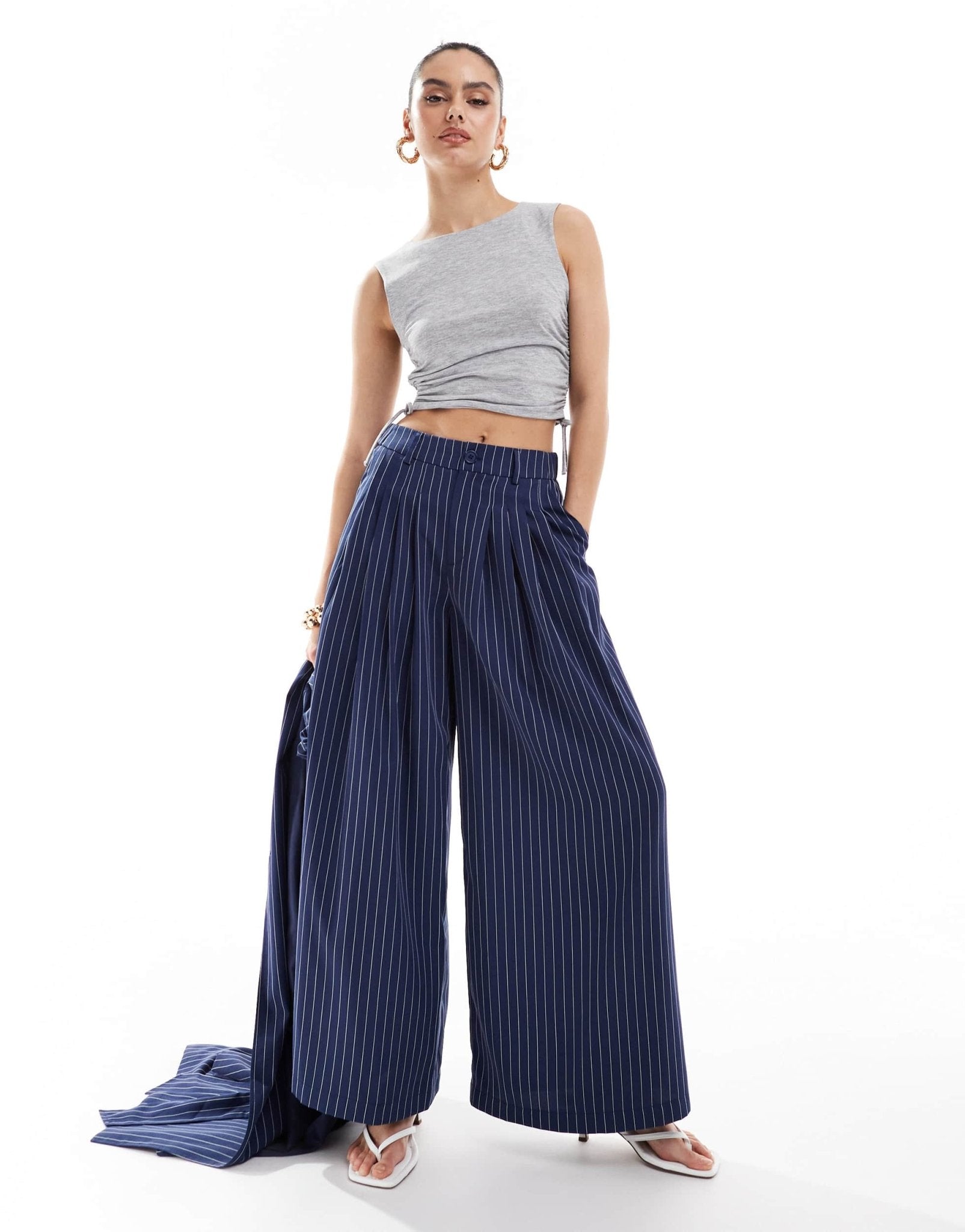 Extro & Vert highwaisted pleated palazzo trousers in blue pinstripe co - ord - ASOS Sample Sale EU Store