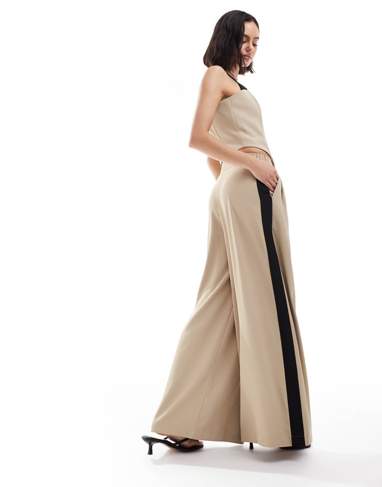 Extro & Vert highwaisted pleated palazzo trousers in stone & black co - ord - ASOS Sample Sale EU Store