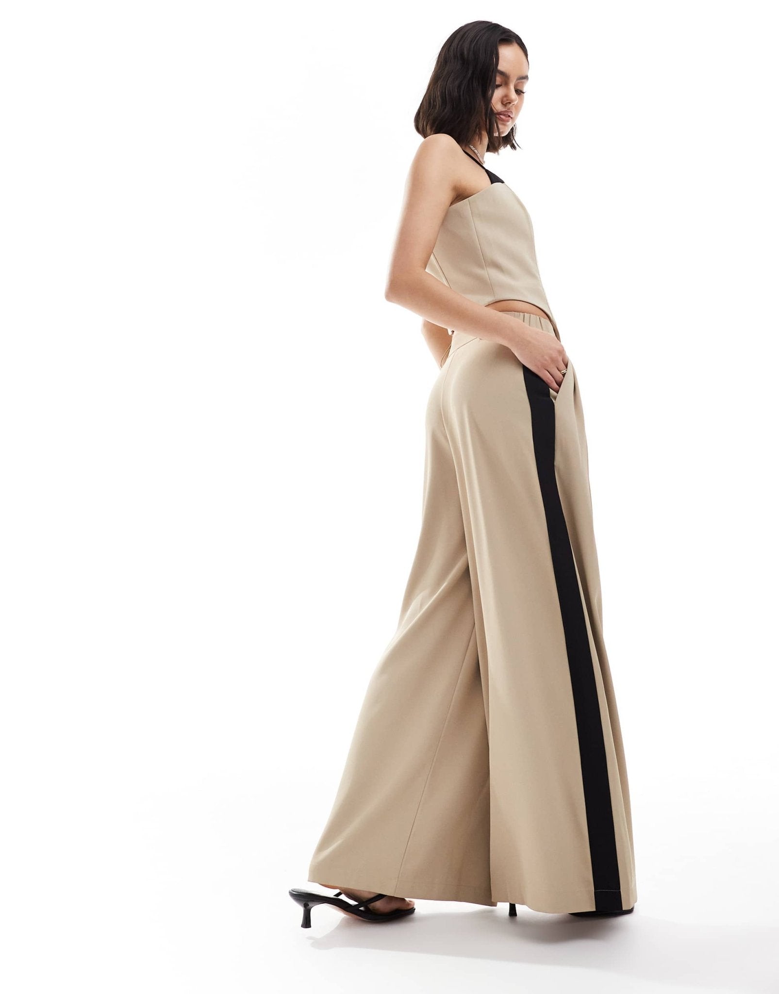 Extro & Vert highwaisted pleated palazzo trousers in stone & black co - ord - ASOS Sample Sale EU Store