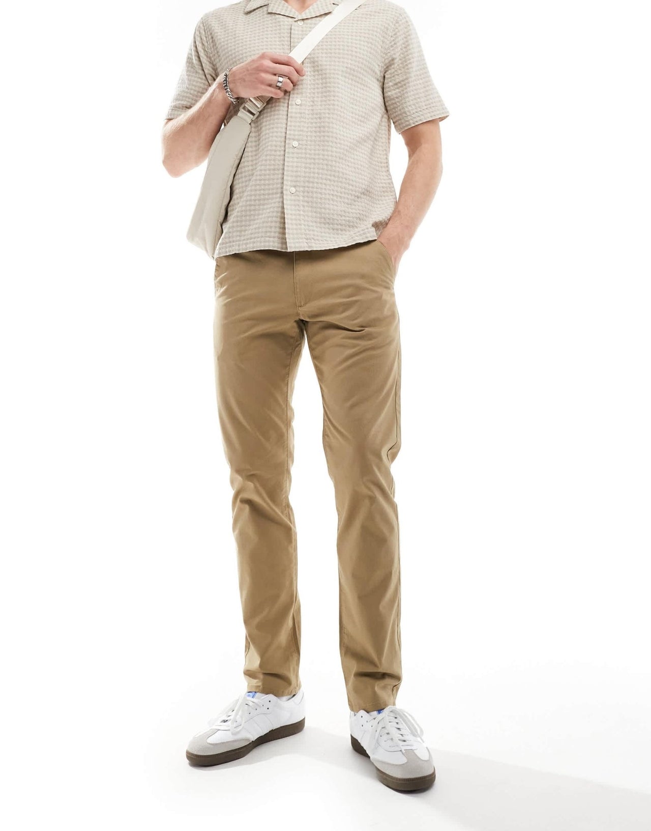 Farah elm chino trouser in beige - ASOS Sample Sale EU Store