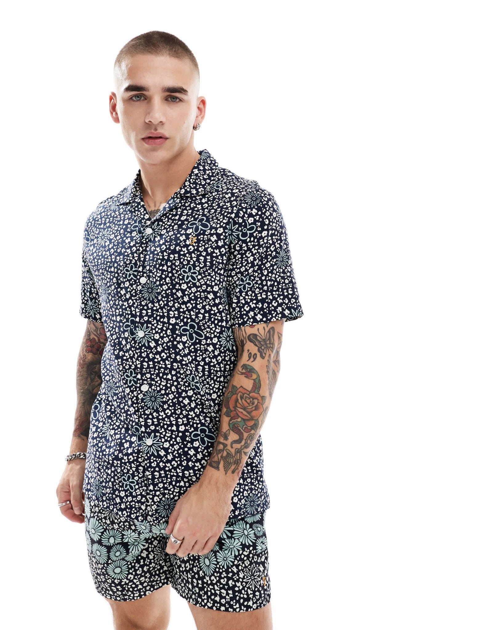 Farah landon co - ord short sleeve revere collared shirt in navy floral print - ASOS Sample Sale EU Store