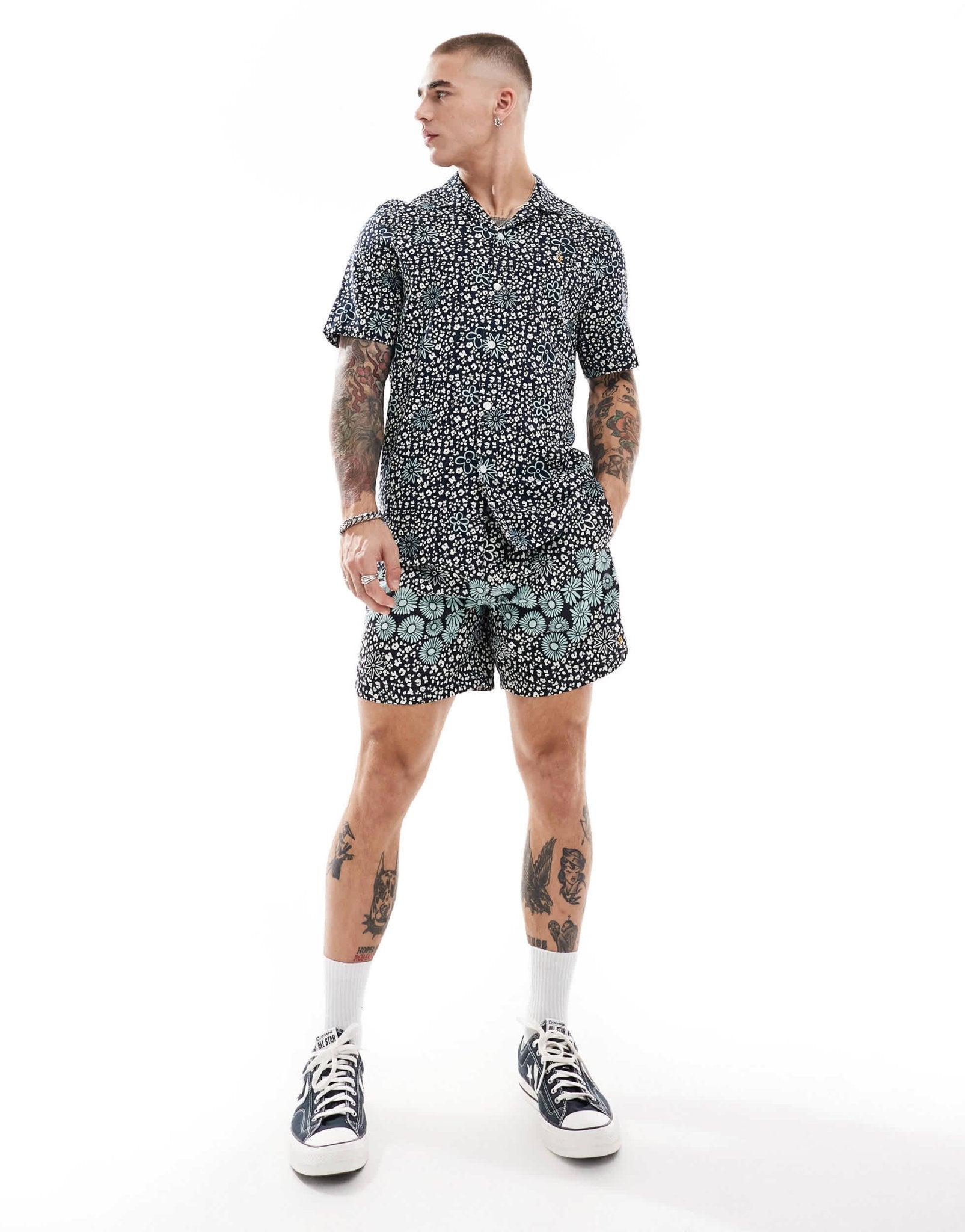 Farah landon co - ord short sleeve revere collared shirt in navy floral print - ASOS Sample Sale EU Store