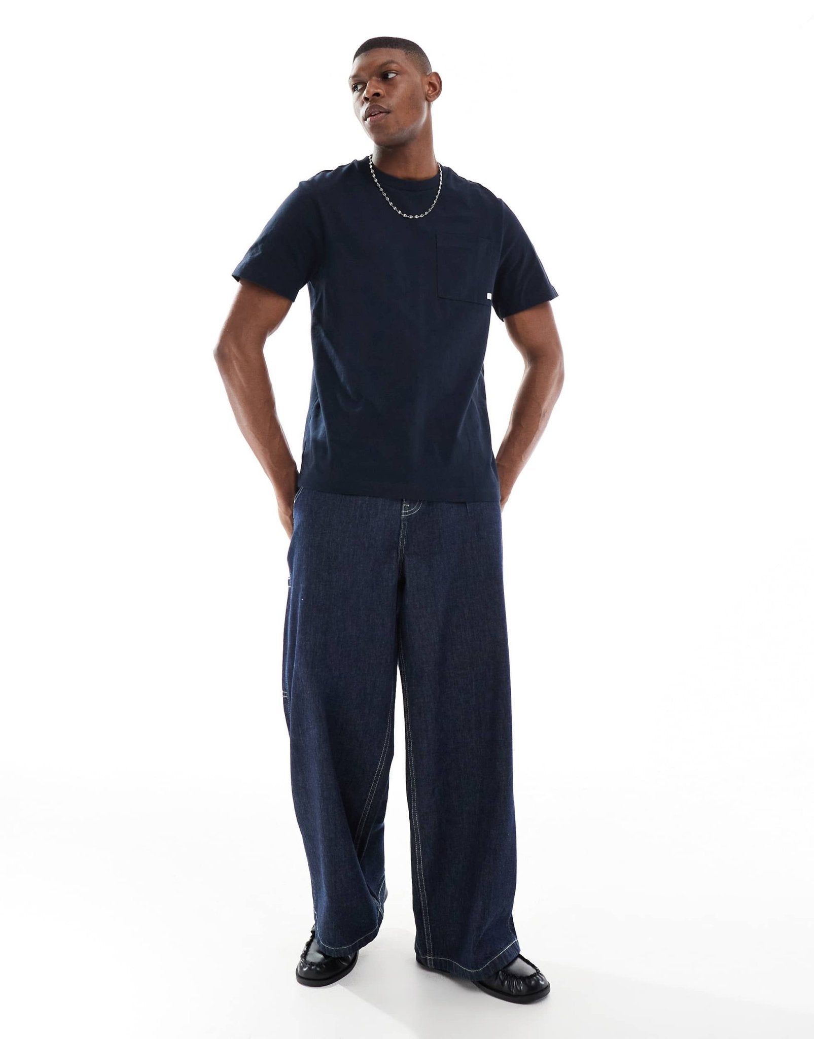 Farah stacy pocket t-shirt in navy - ASOS Sample Sale EU Store