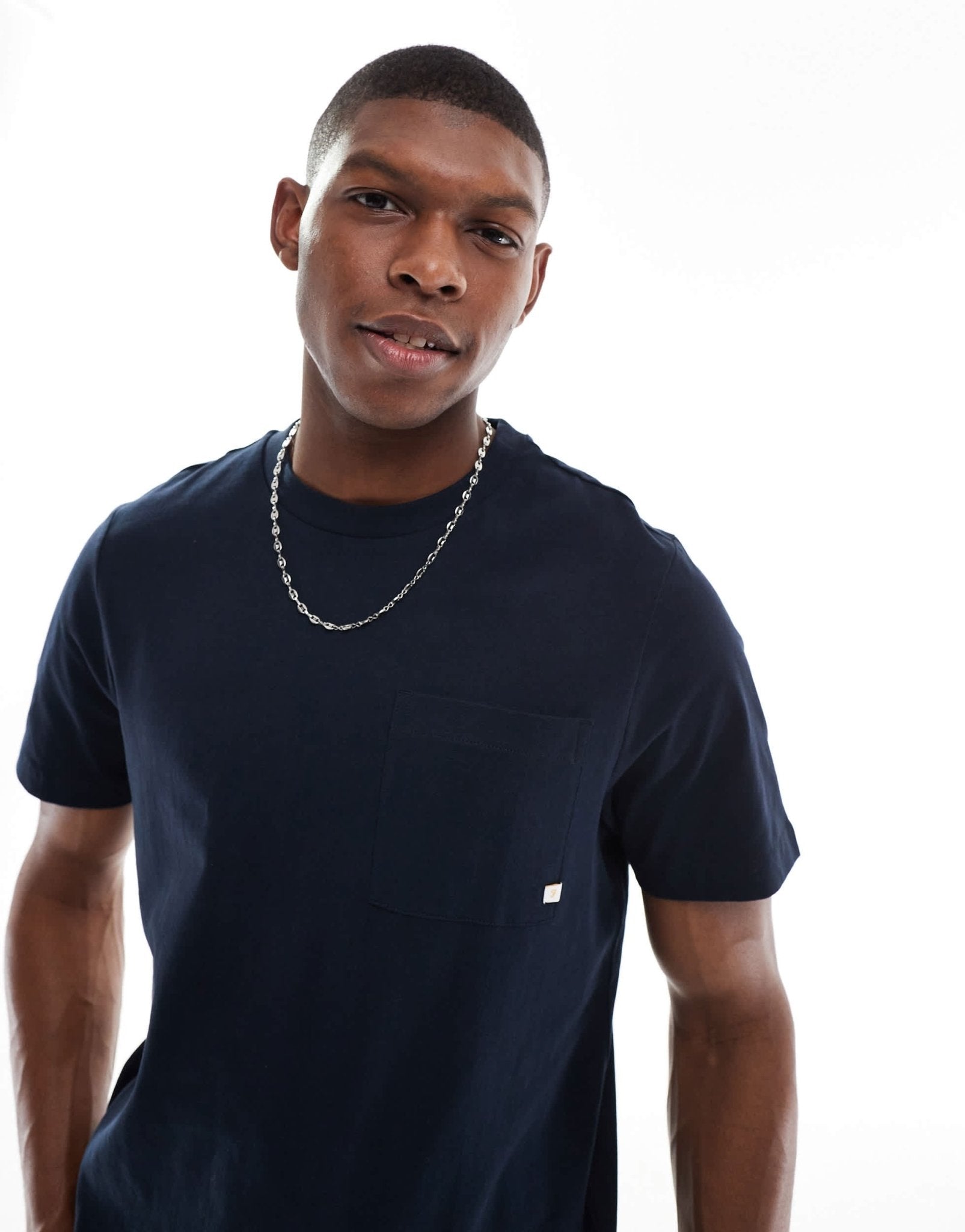 Farah stacy pocket t-shirt in navy - ASOS Sample Sale EU Store