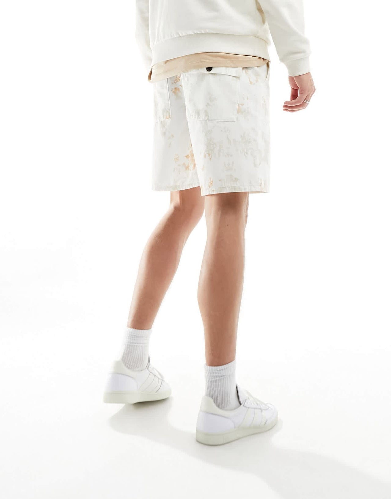 Farah tie dye shorts in cream - ASOS Sample Sale EU Store