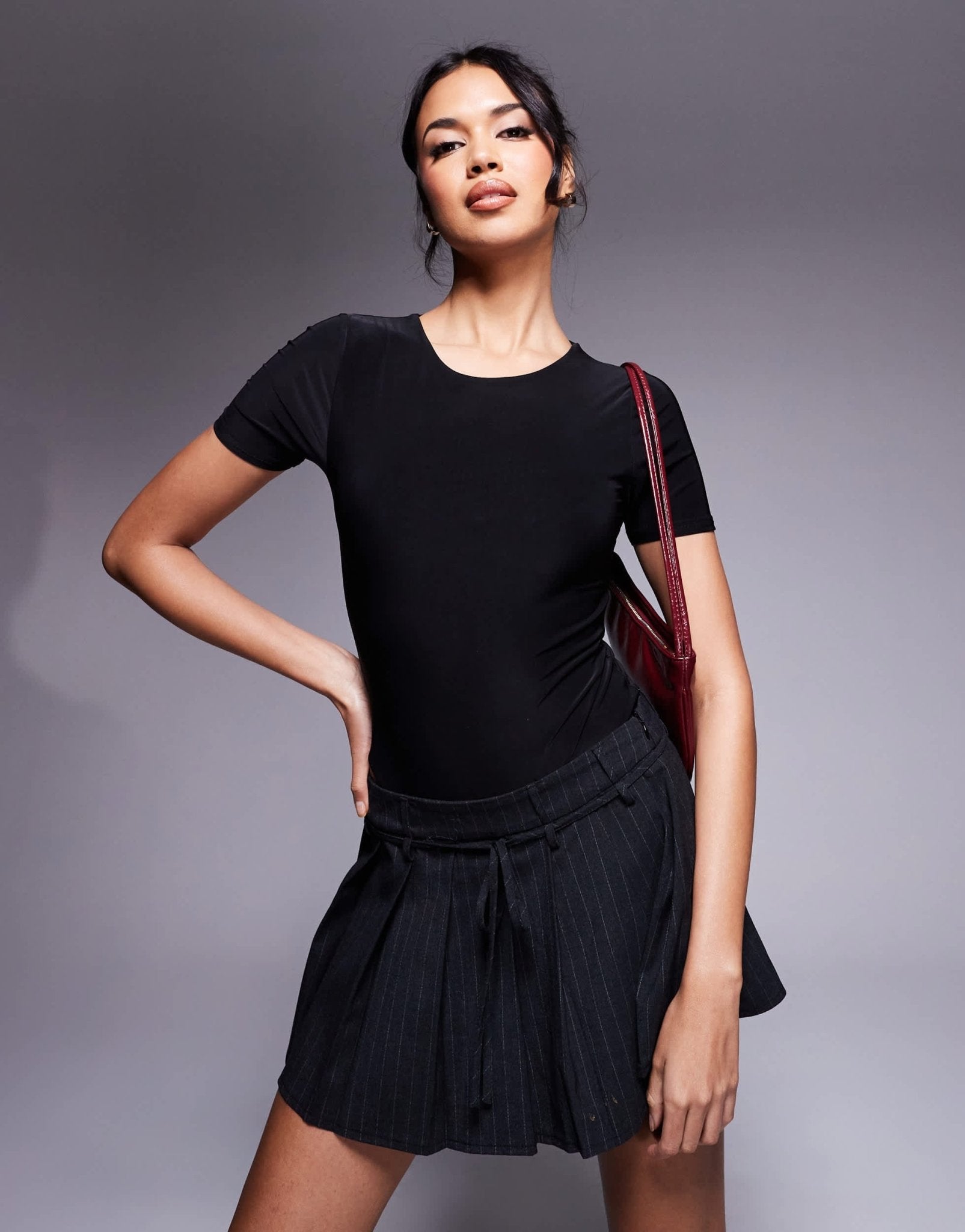 Fashionkilla exclusive sculpted double layered slinky t-shirt body in black - ASOS Sample Sale EU Store