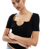Top Fashionkilla in maglia con scollo a V in nero