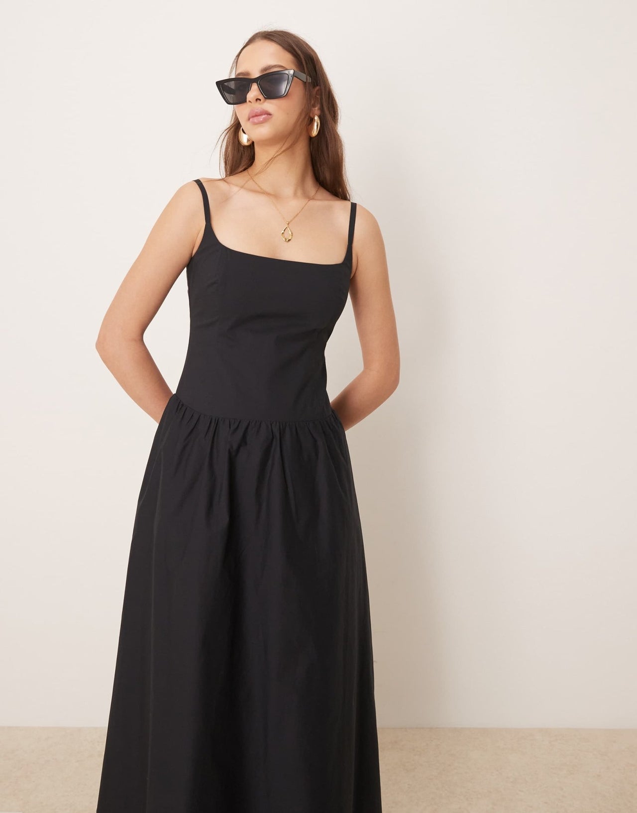 Forever New drop hem midaxi dress in black - ASOS Sample Sale EU Store